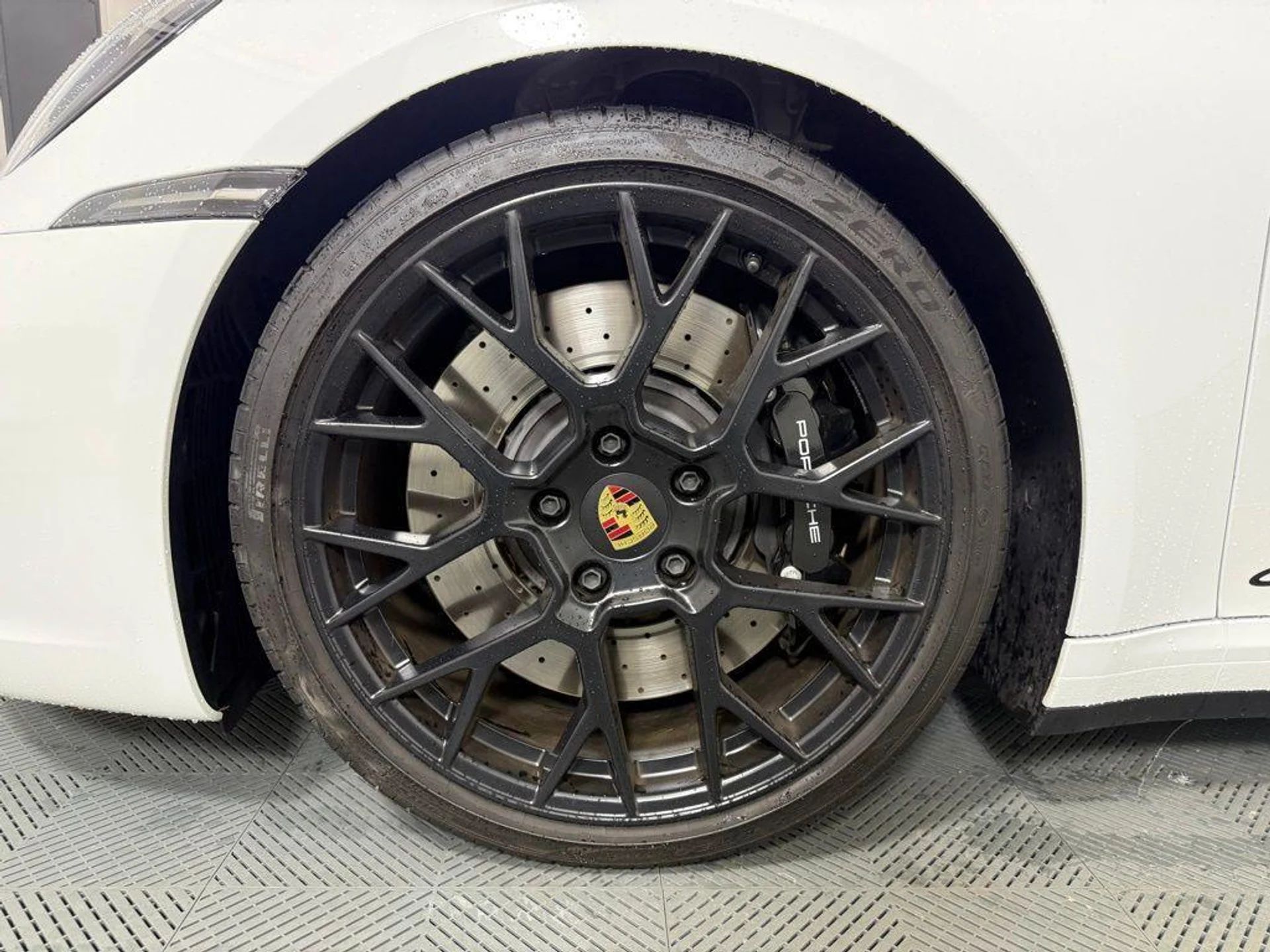 mph010_1065336950_LA_8a_Ag_Em_F_Nz4_MV_Nz_TEY_Zp_Rm_ZT_Ag_d312fdc4c2