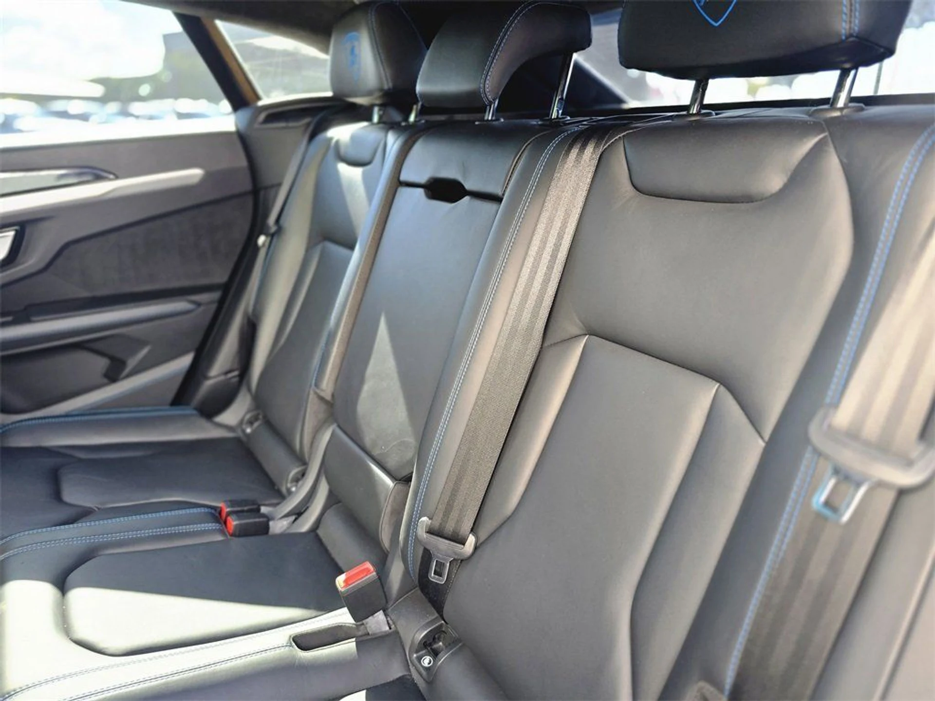 mph010_1067470174_240cee709378a20fb597cc7d33d010f0_25c36b4d06