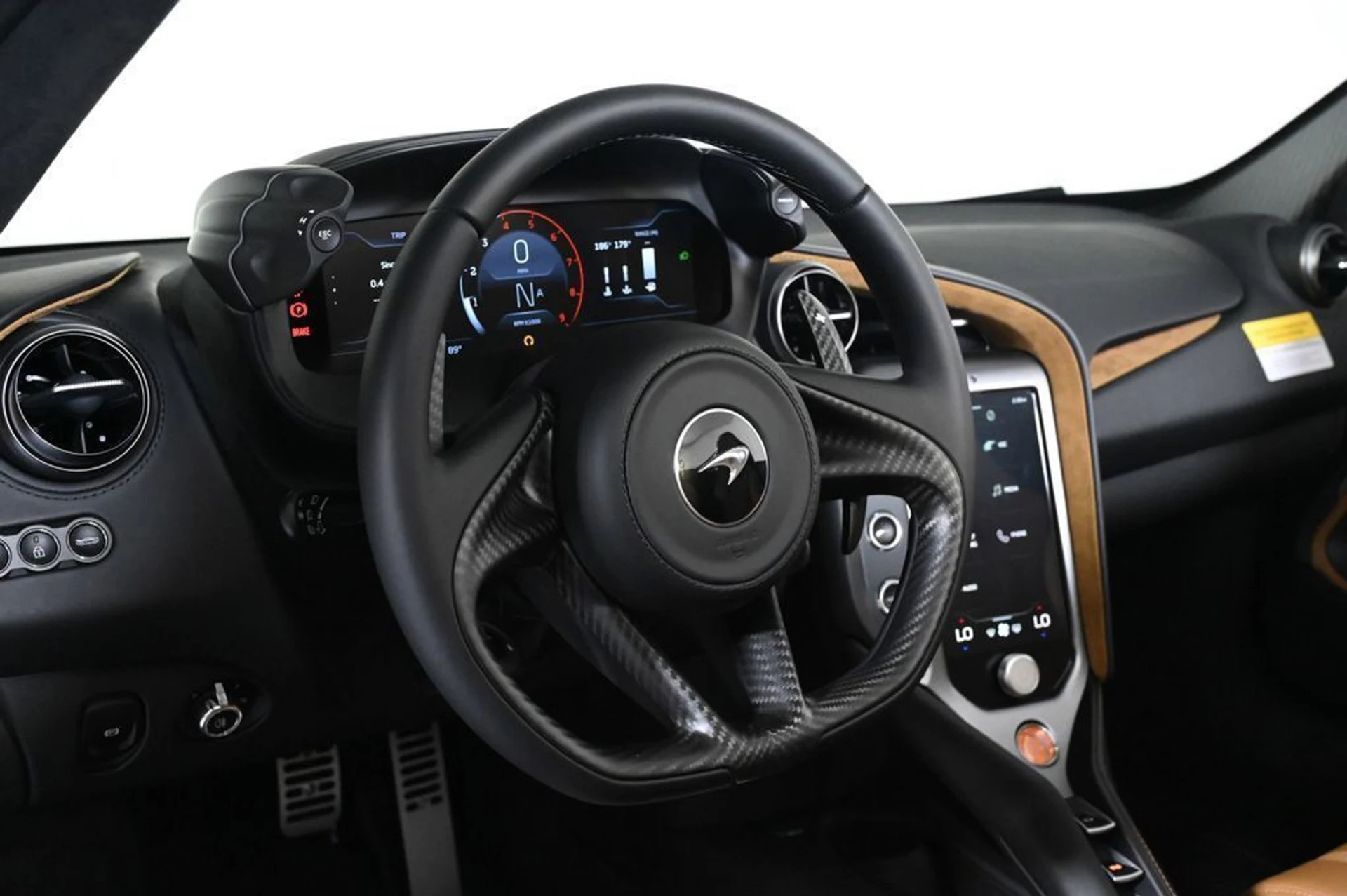 mph010_1069996749_new_2027_mclaren_750s_spider_11350_23010534_10_1024_758a78fcf7