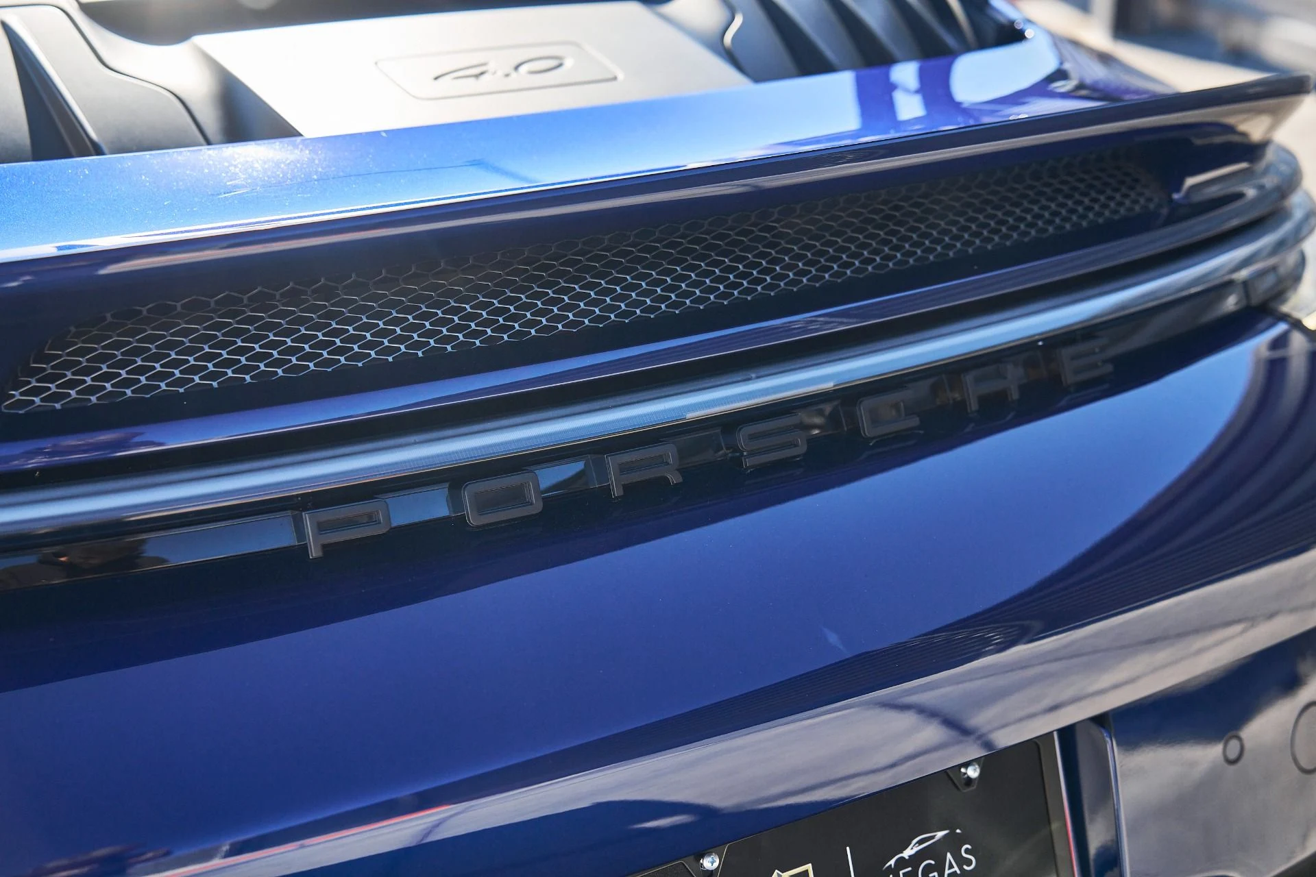 mph010_1081307214_Used_2022_Porsche_911_GT_3_1761959343_20e2078ca4