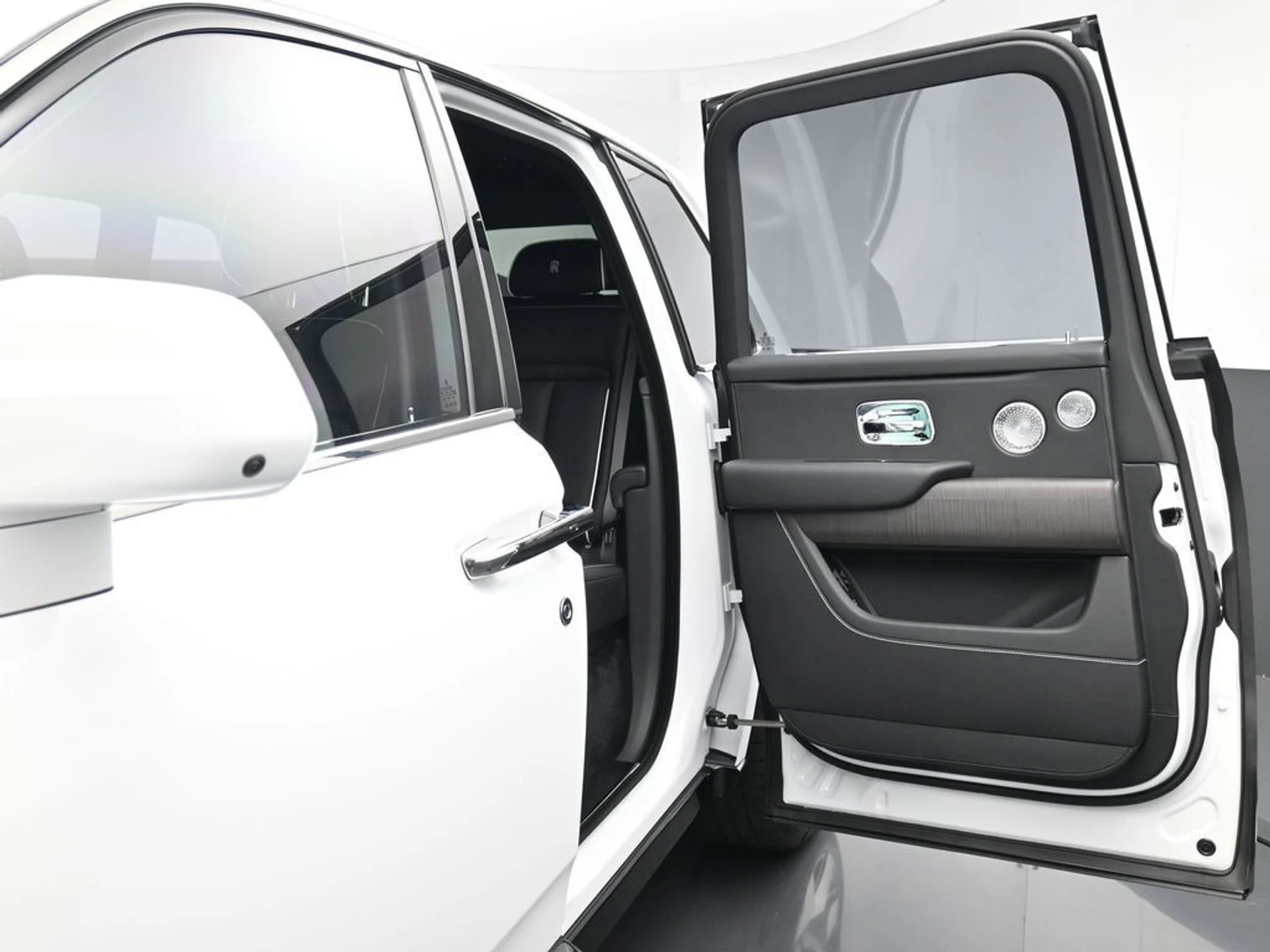 mph010_1082080662_978272f2f6357d4a1a6a4cde82269641x_53ae953f28