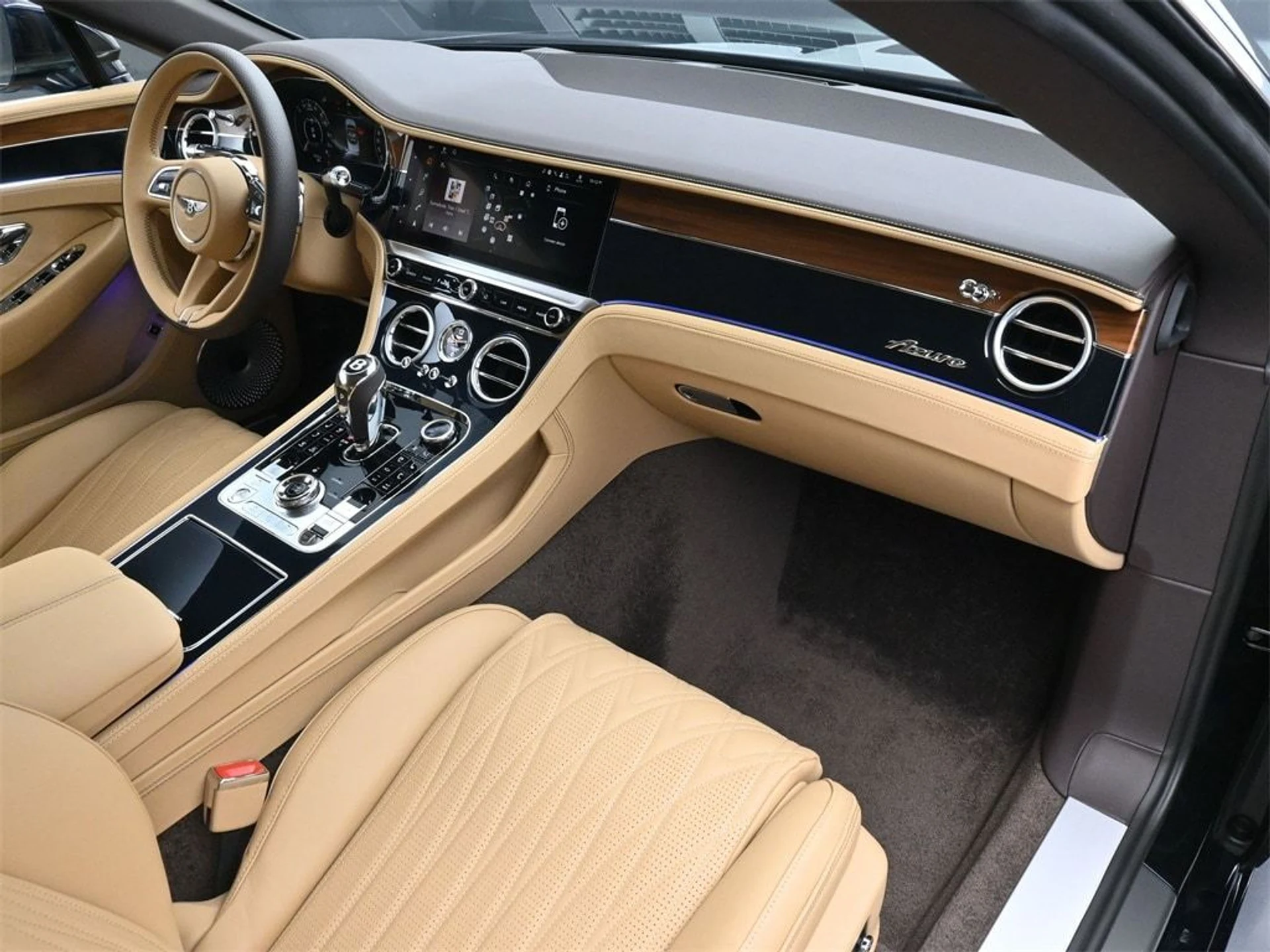 mph010_1082718877_e518e589d0cf63188a12b25459a8c25fx_065f39368e