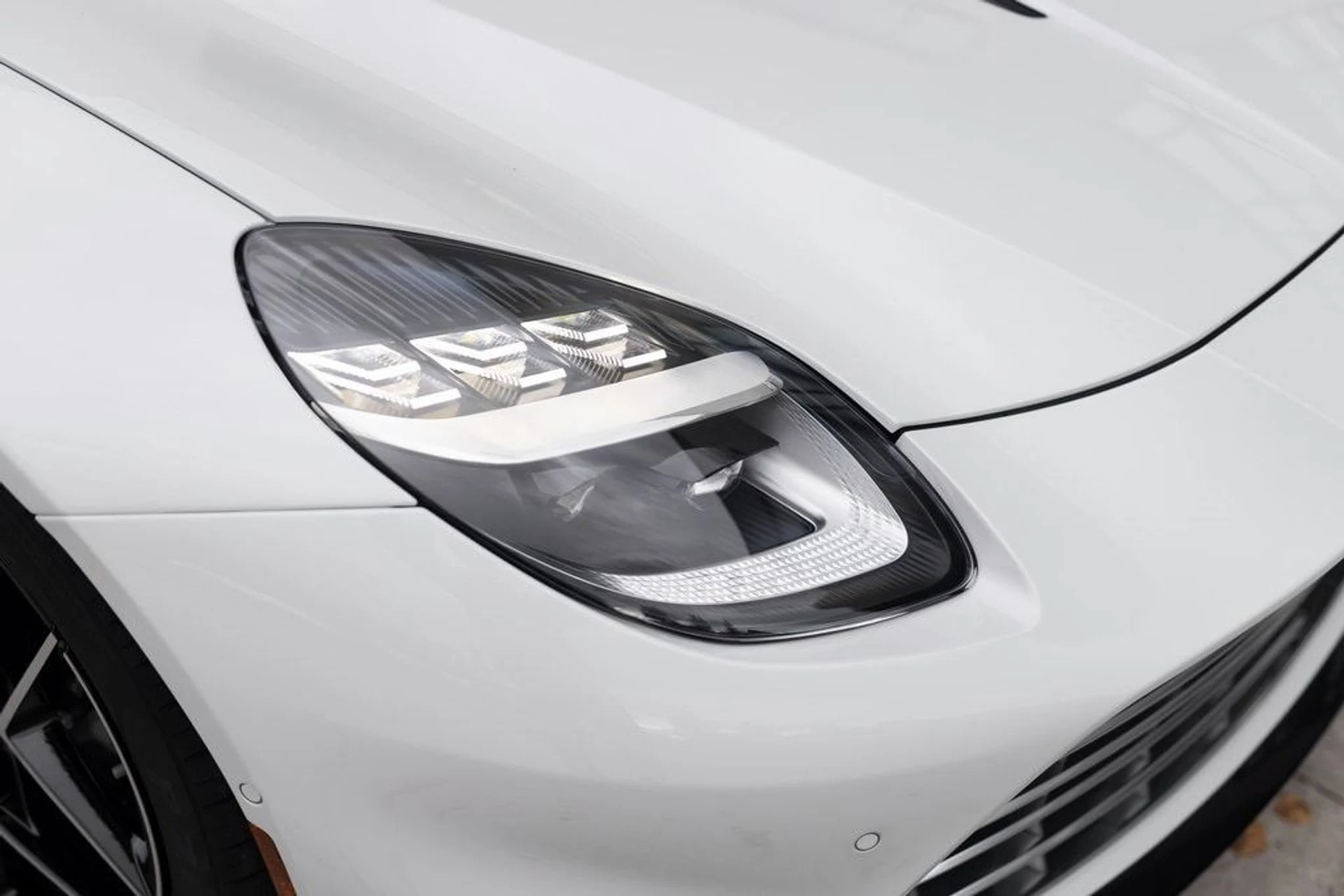 mph010_1085415404_5b2add15479d6cb18b0323ccd009fc00x_d9308acc0f