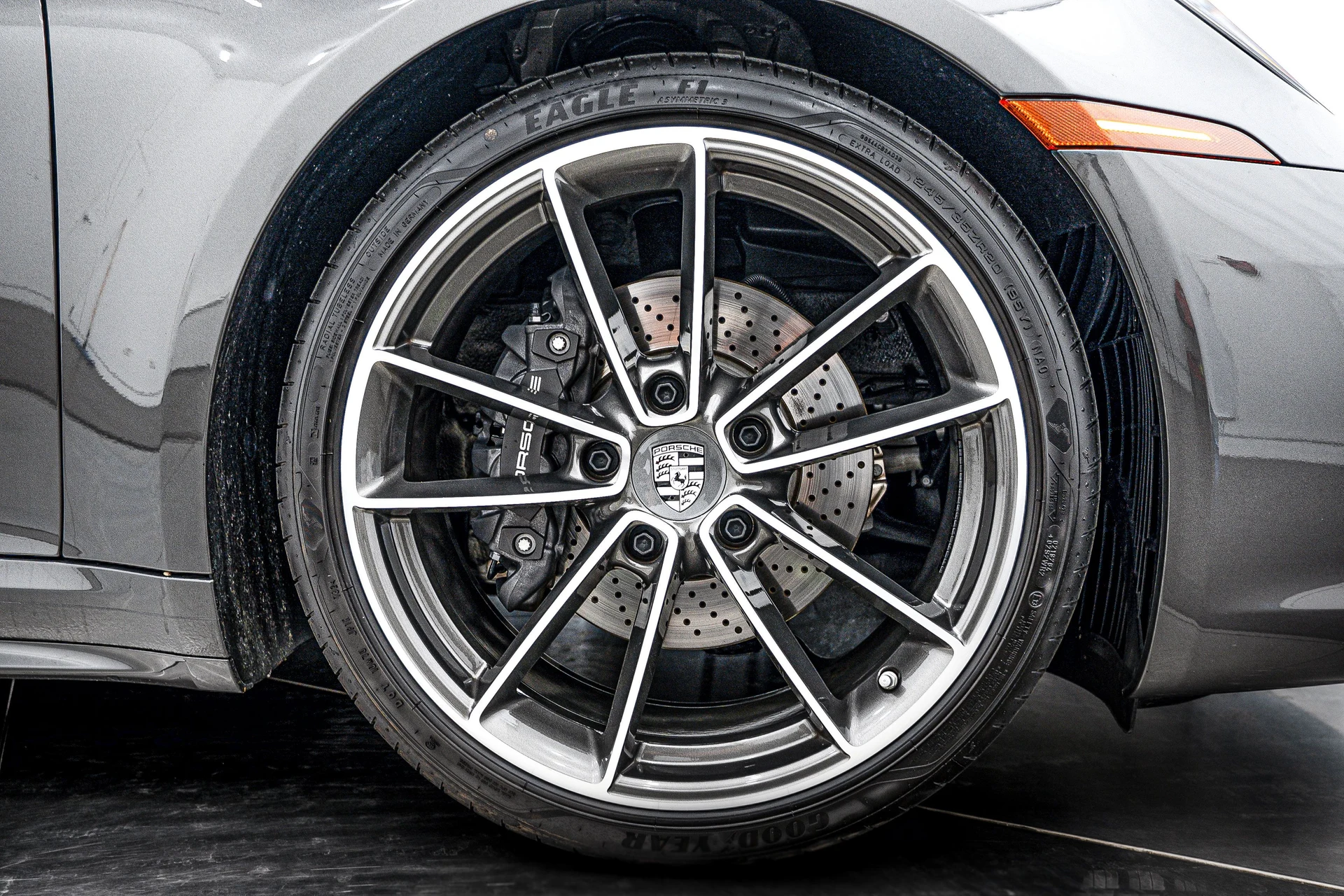 mph010_1092341017_fb546e562a2852dd30a9b28ced89f437_37052570a5