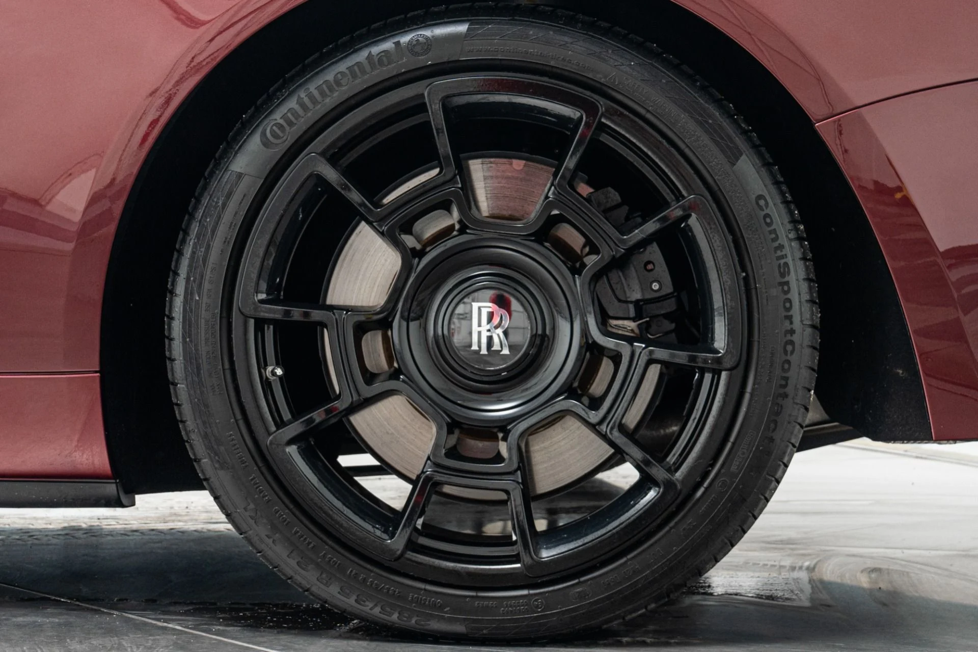 mph010_1094875040_Used_2019_Rolls_Royce_Dawn_Black_Badge_1773693933_8c30d86ee7