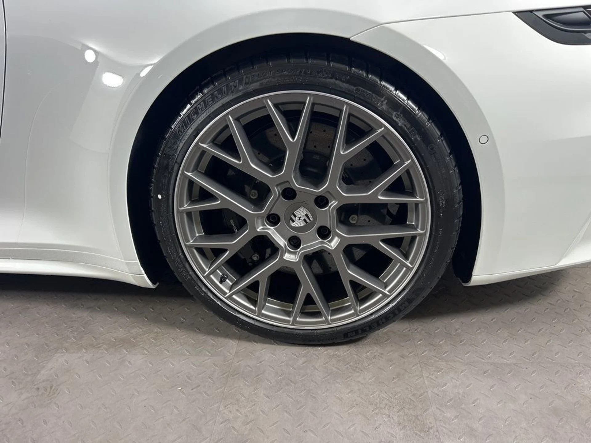 mph010_1099914618_606a1cd157d78f74b282cd293ec96bc2_e8a6569262