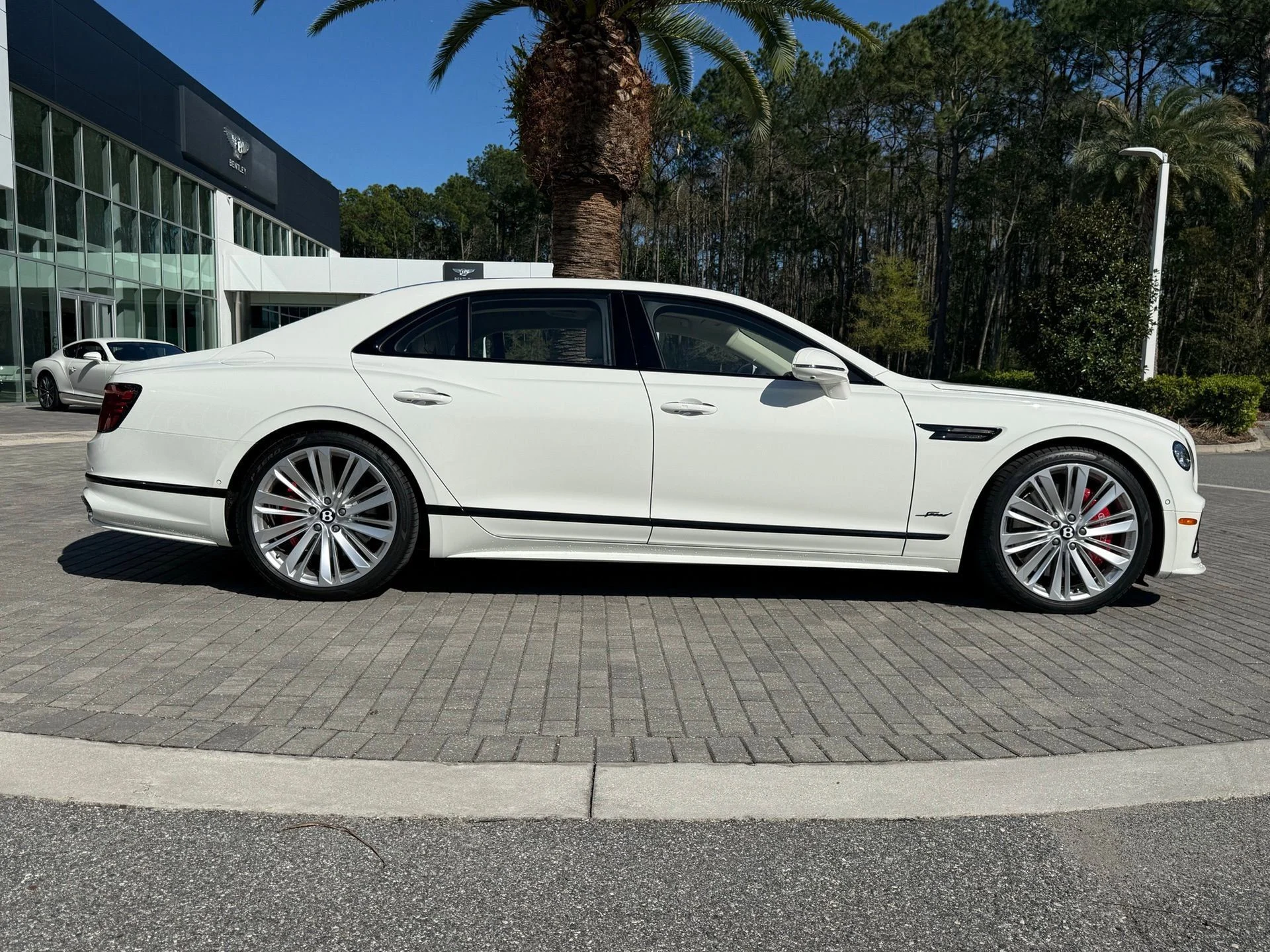 mph010_110101933_4b777d0bbb914f4e9d7dd2dde2c228de_3c2be3da48