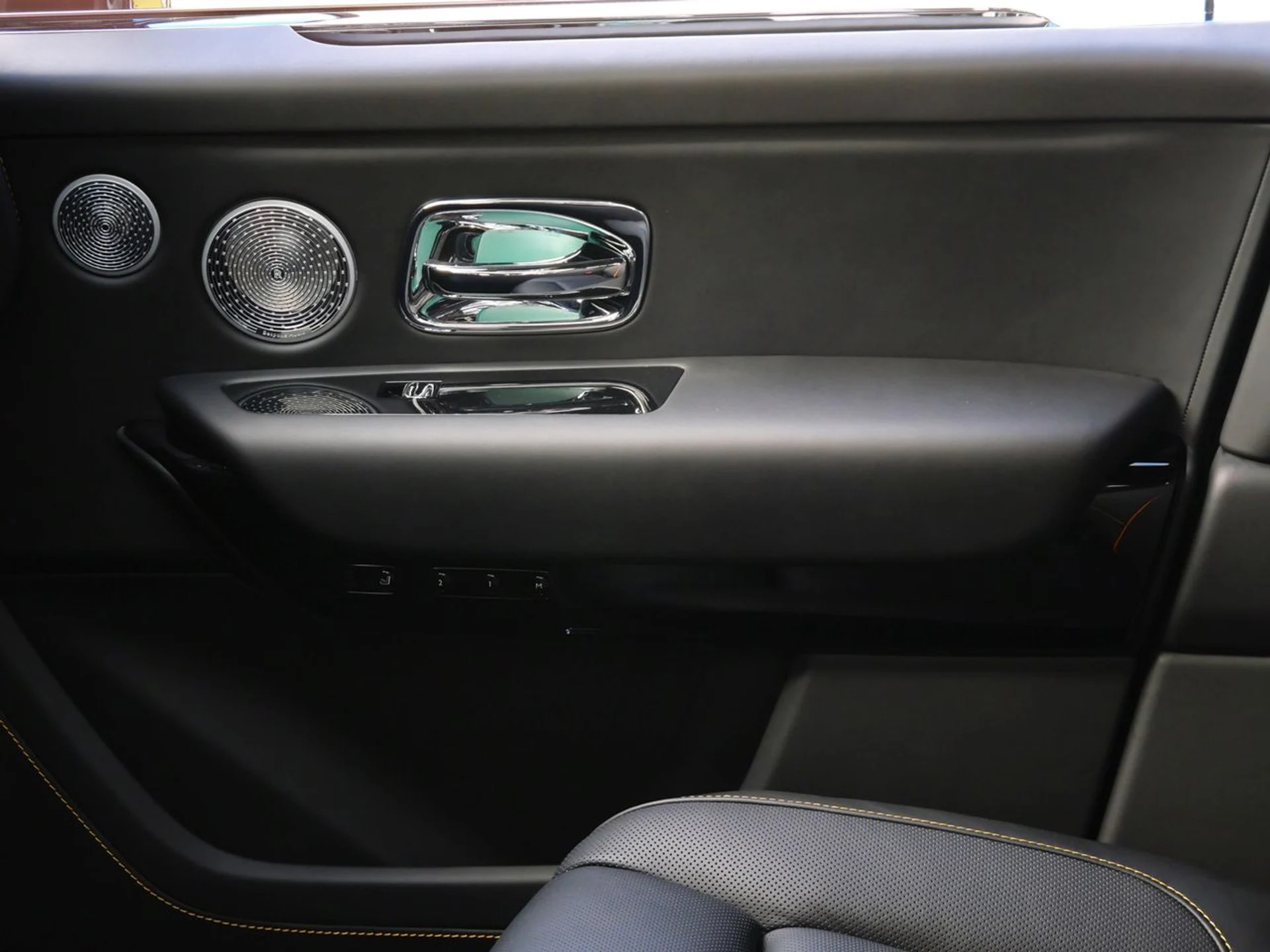 mph010_1102508200_53979e3efd6be71cd5ed2d6a9bb98474x_e7dad6b58b