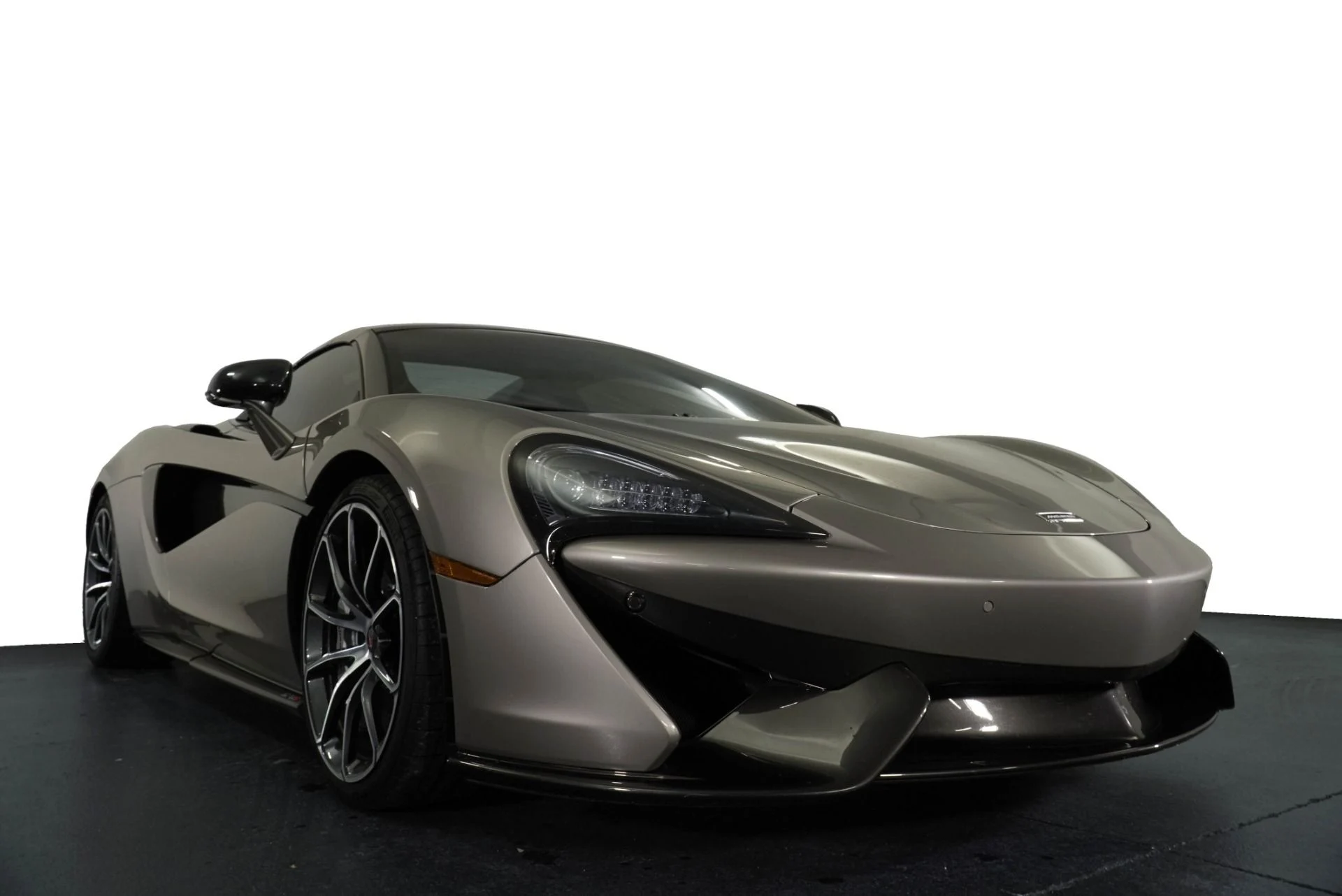 mph010_1113040665_Used_2018_Mc_Laren_570_S_1765558342_23ba6cb4a0