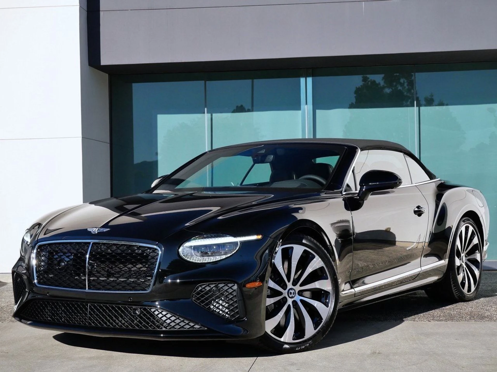 mph010_111801635_318565748ed875b39c1f2b0c7ad79ee2x_92e89cd2f3