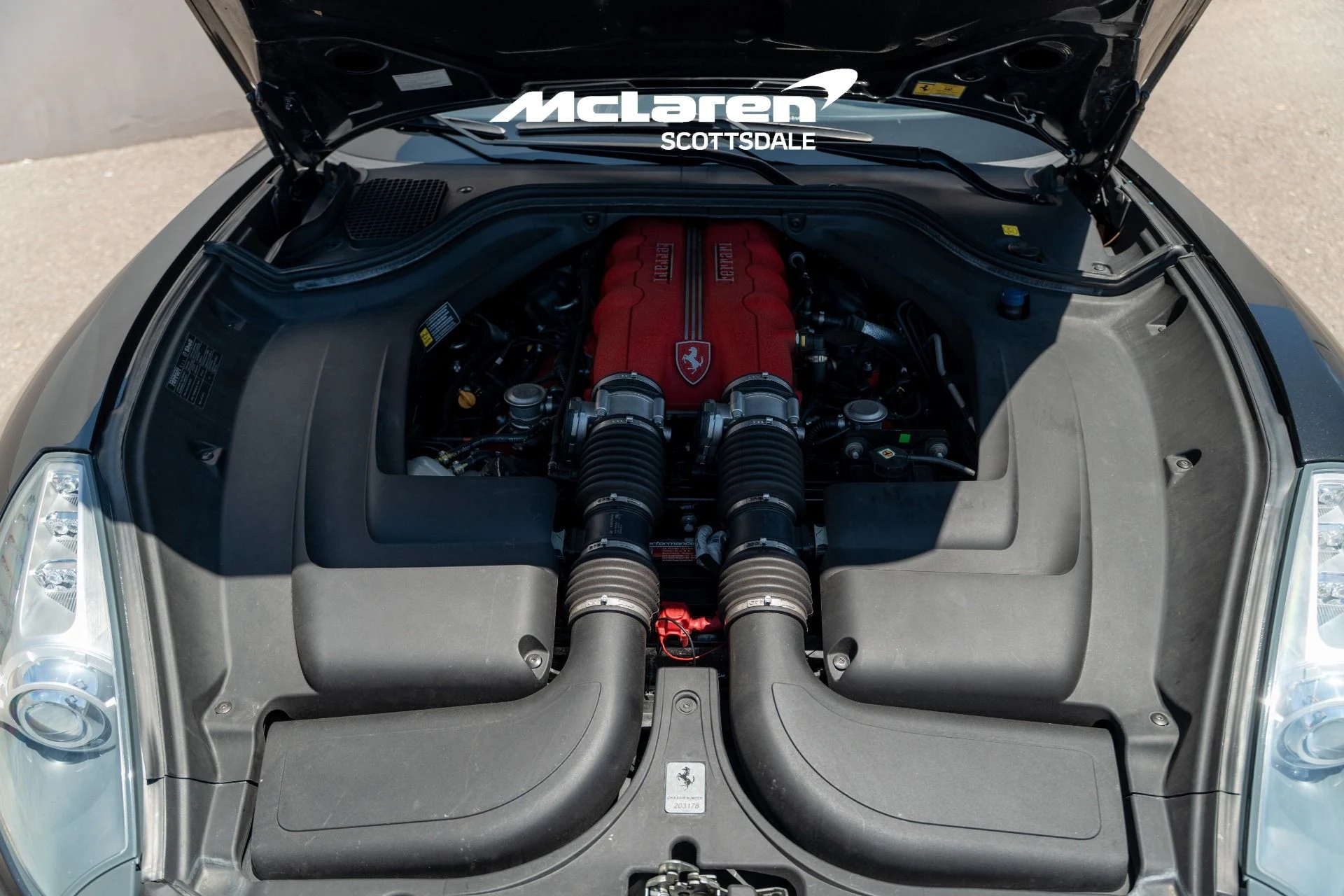 mph010_1126086704_Used_2014_FERRARI_CALIFORNIA_1784916414_496d15deae