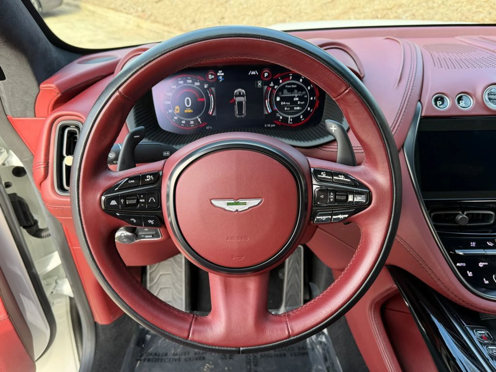 mph010_112754190_46fbfa11903947e49628d6e118eee92e_bd3b6a14e5