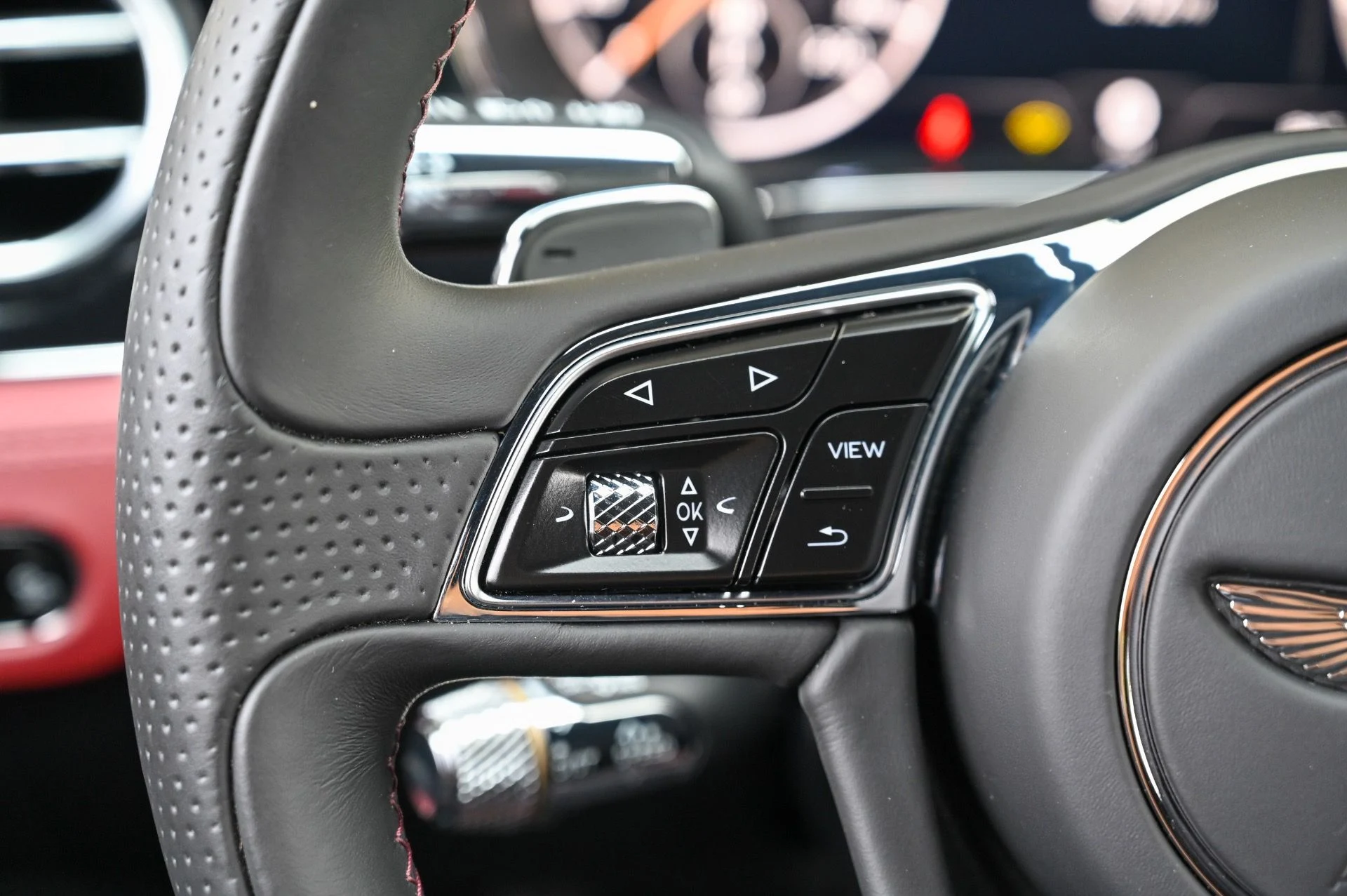 mph010_114055279_Used_2020_Bentley_Continental_GT_V8_1740771014_7ada5cd0bd