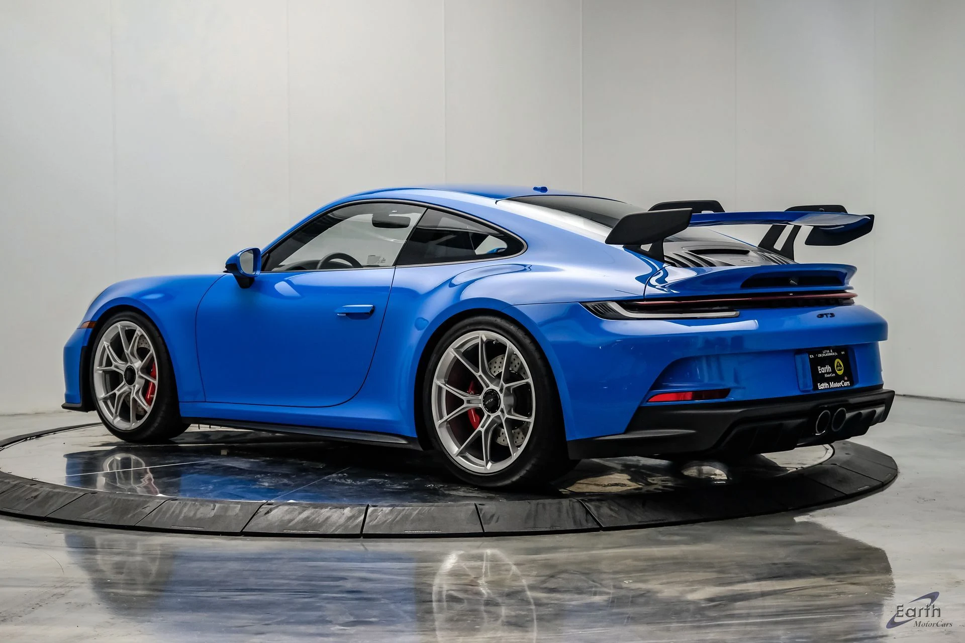 mph010_114338553_d6fdeec7f81e75d7f9d8808bffd887dcx_a84c465381