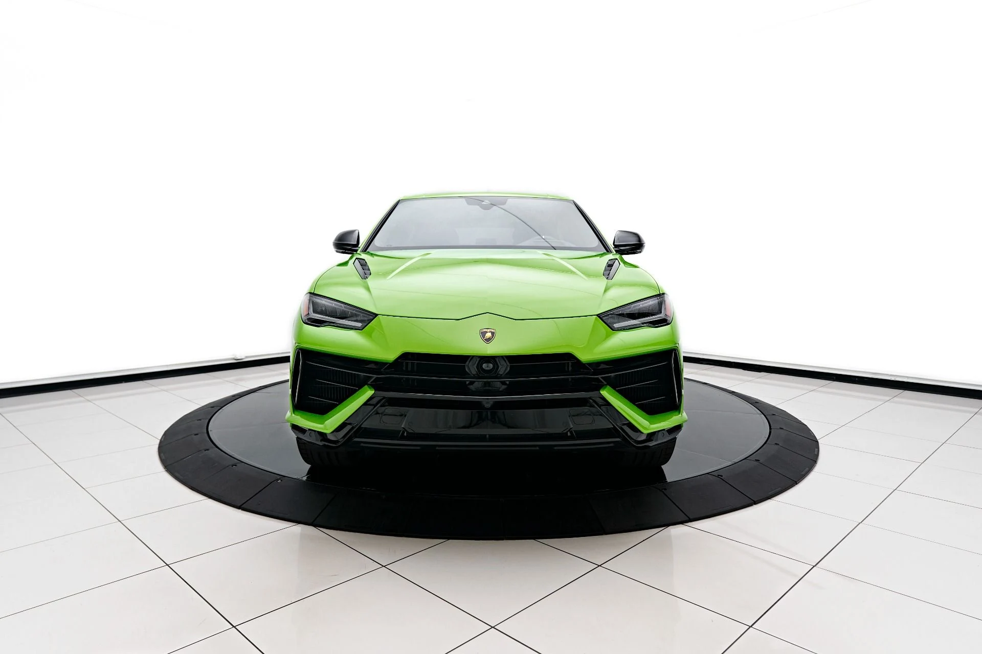 mph010_1145813949_Used_2023_Lamborghini_Urus_S_1692657144_6c8ec237f9