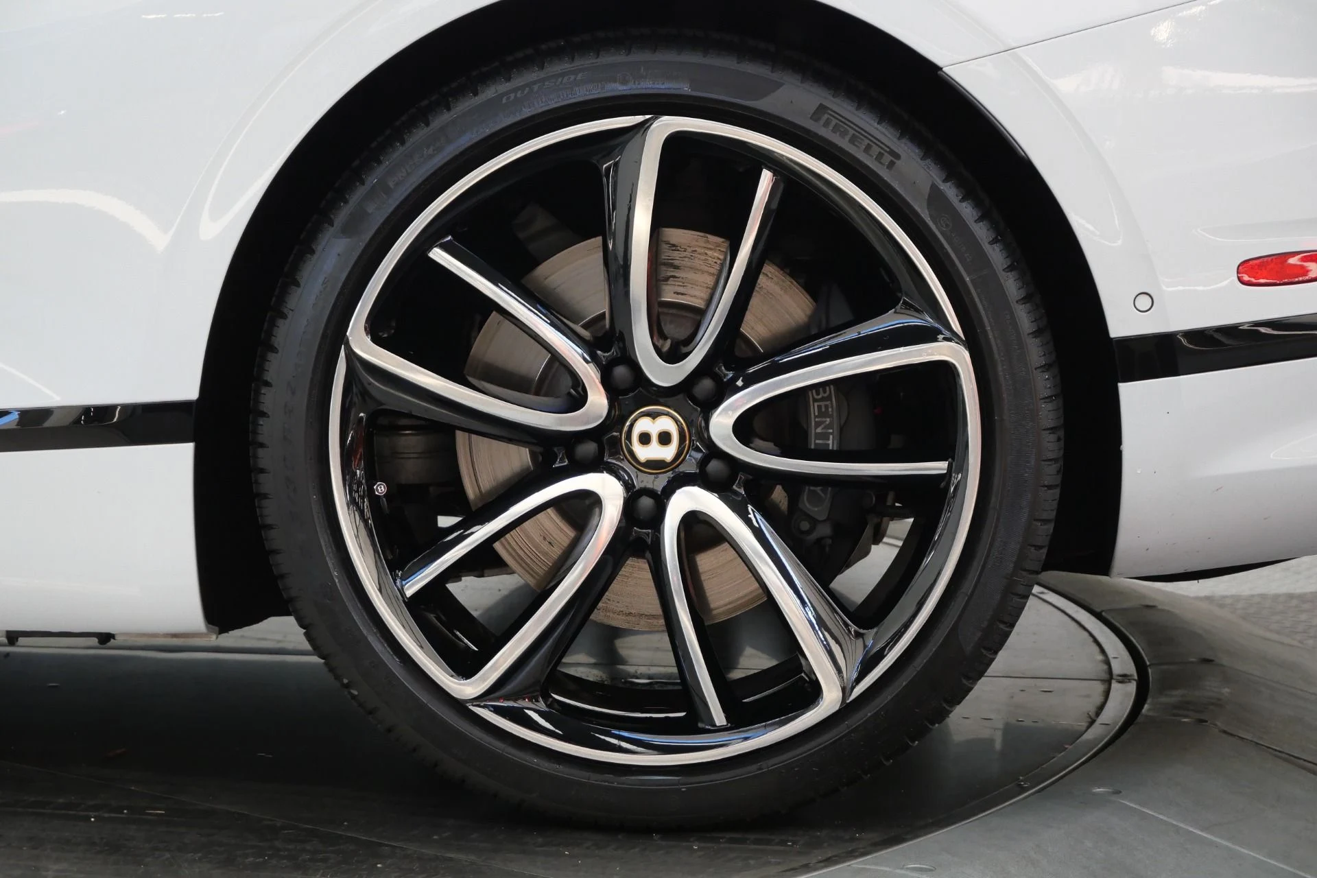 mph010_1149084798_Used_2020_Bentley_Continental_GT_V8_First_Edition_Naim_Audio_Touring_Specification_1783710441_06d3854144