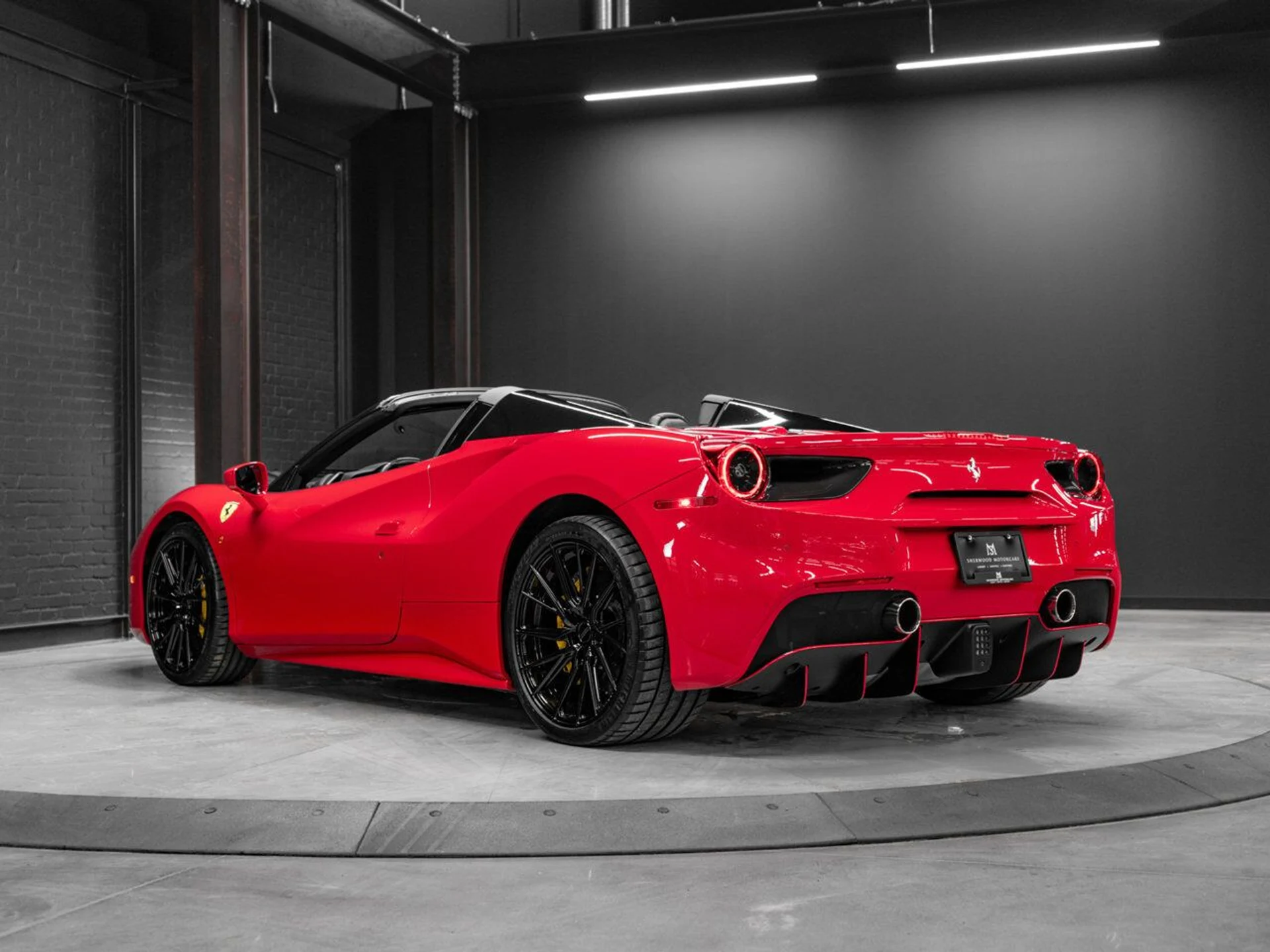 mph010_114985673_ferrari_488_spider_2018_731ccbccc8