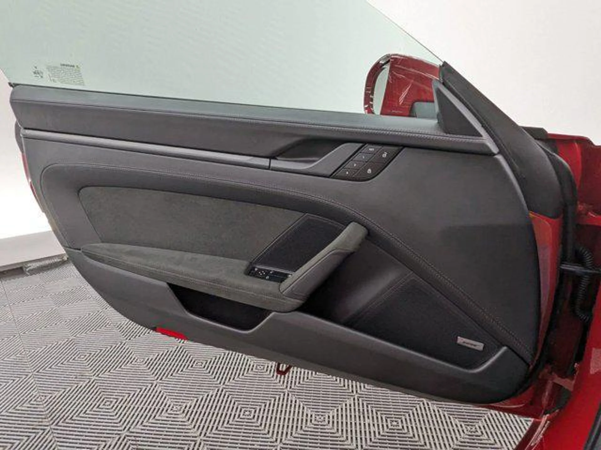 mph010_1151388808_b_H_CGFPI_Cv_Il5b_XFGEO_Slq8lvu_E_048d560f83