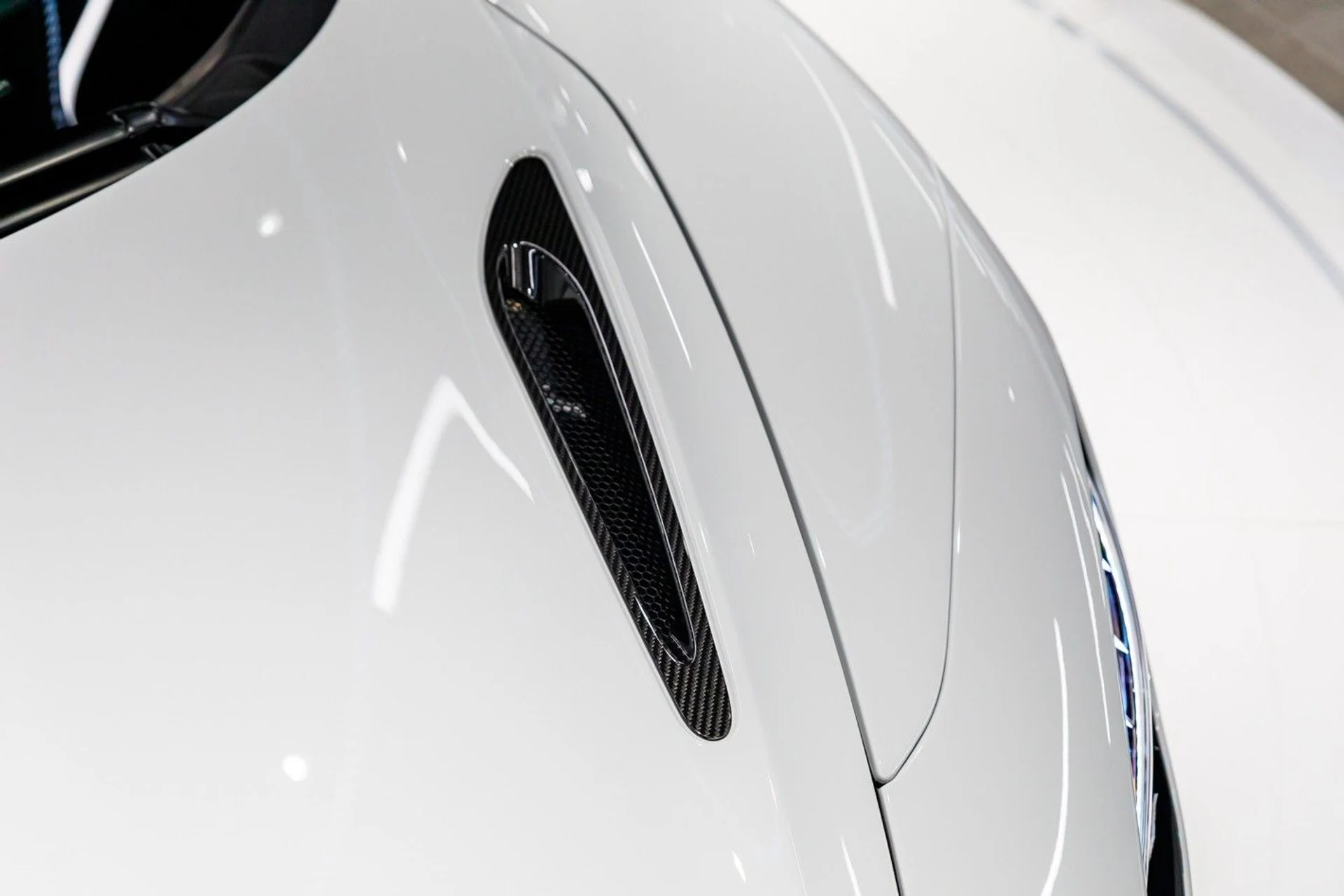mph010_1151669081_681_p11_l_1f7735c837