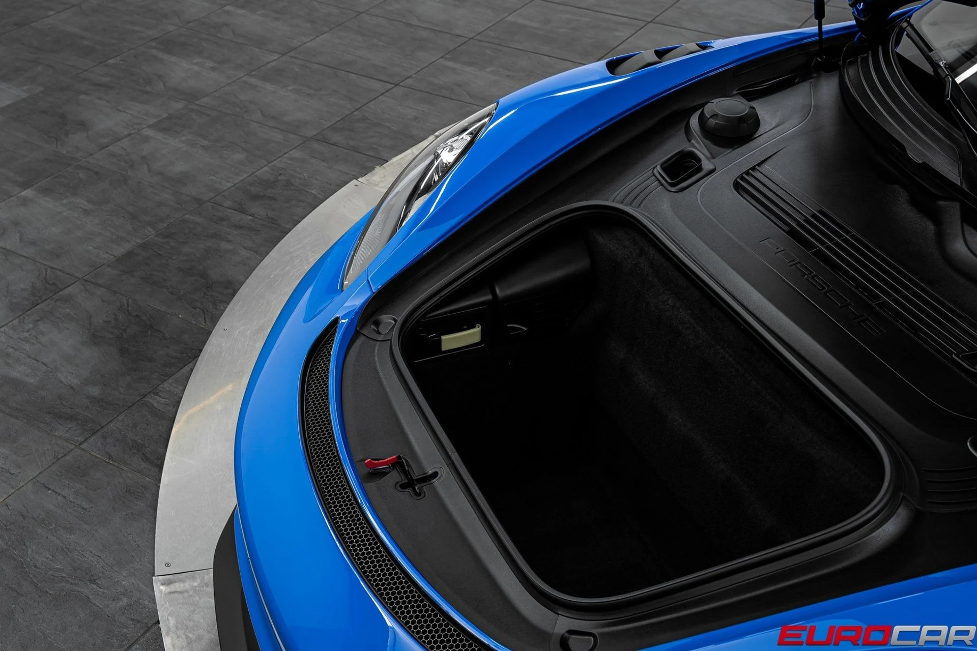 mph010_1151722723_image_11_7f5e2a3da2