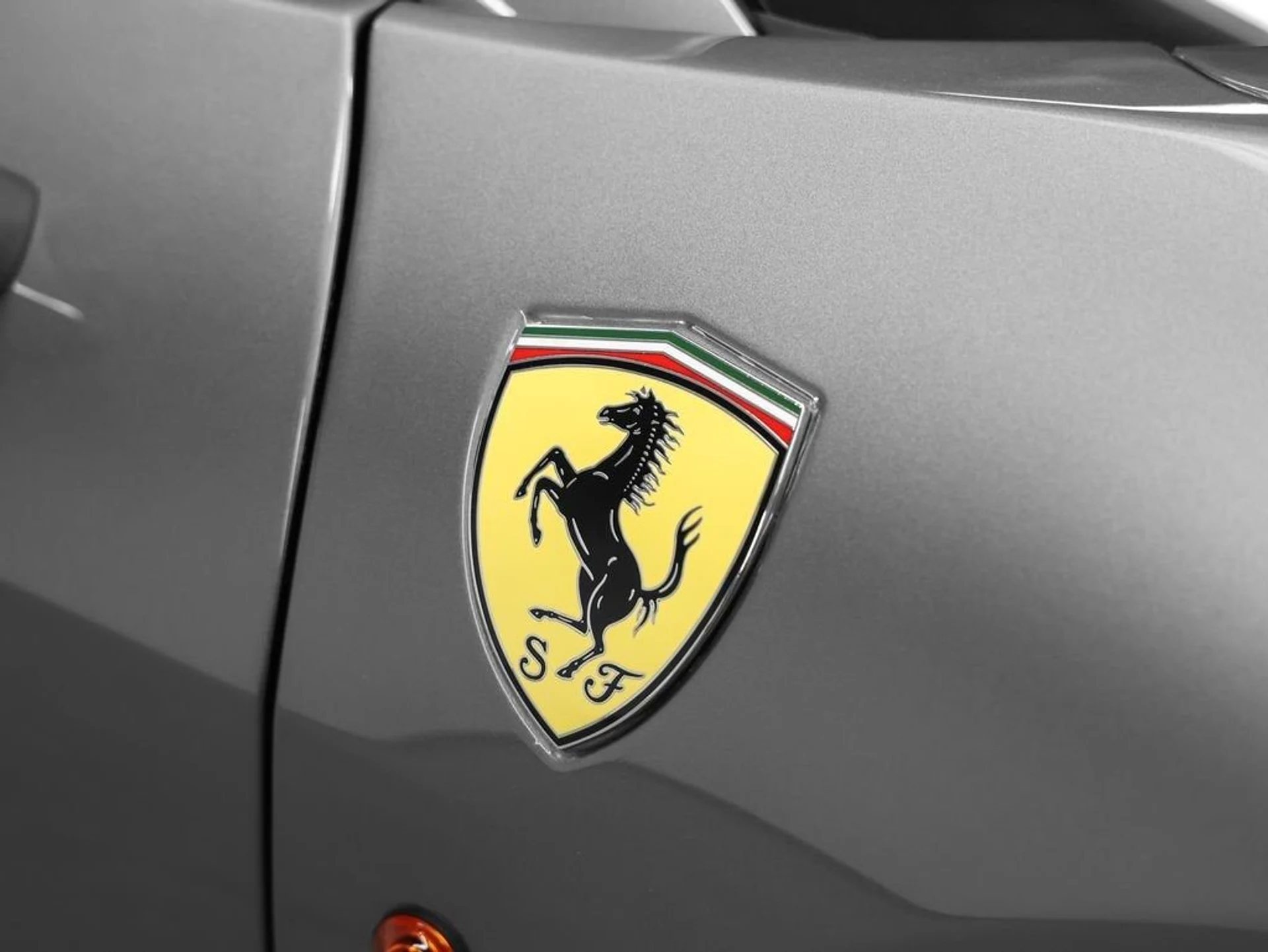 mph010_1152239763_11_c56f08124f