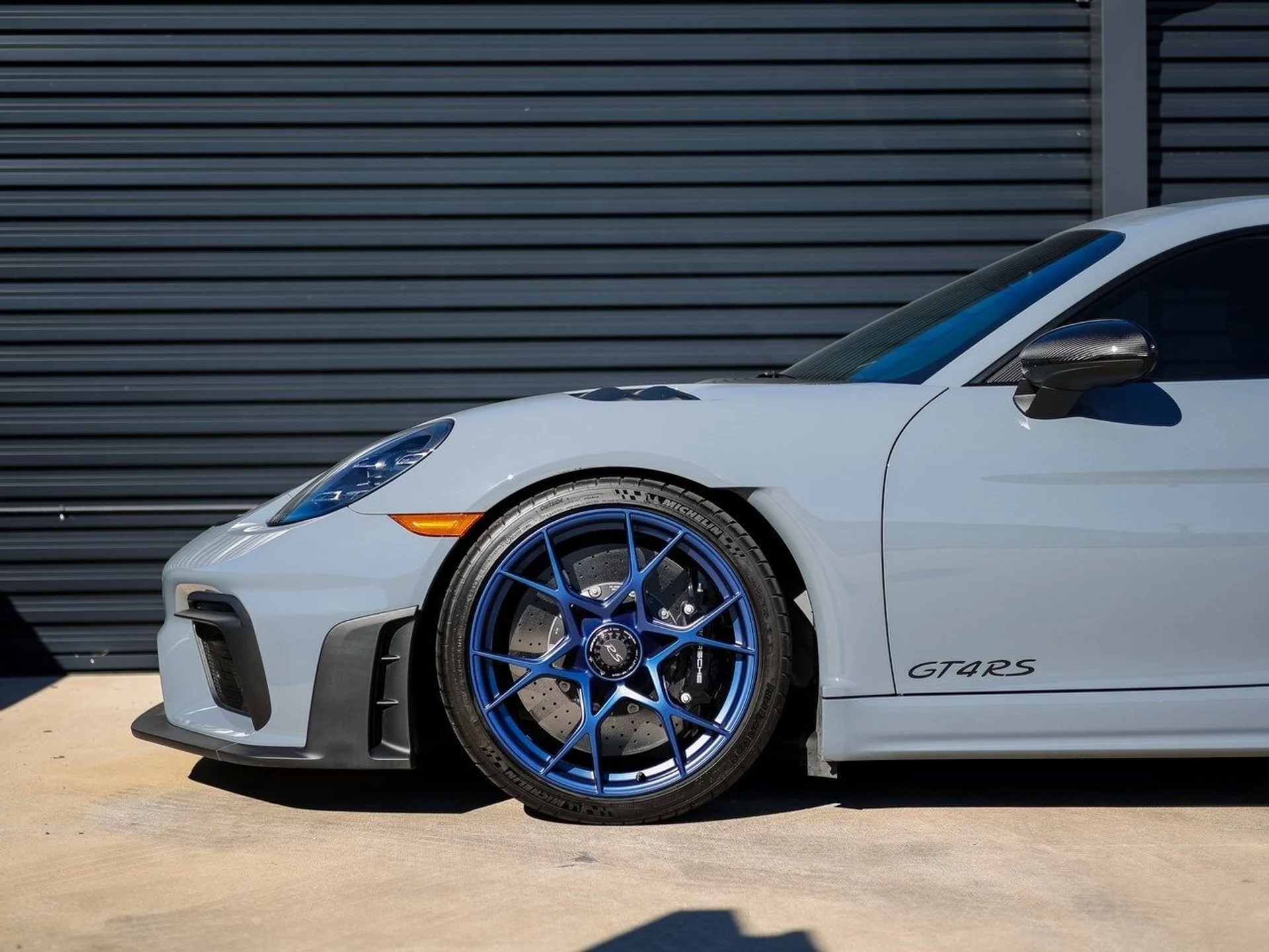 mph010_1155282348_4328d9b7b47f4b99ba3358f23a004550x_f163c19ee8