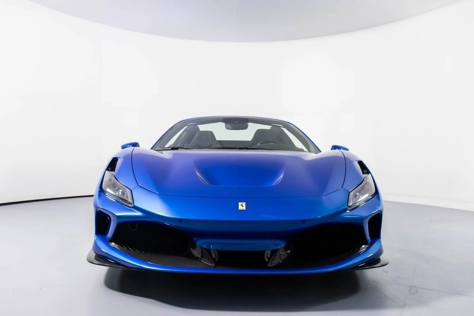 mph010_116677082_6d4acedb9680f5c7eb6976682c0f8cc6x_eae45a51a1