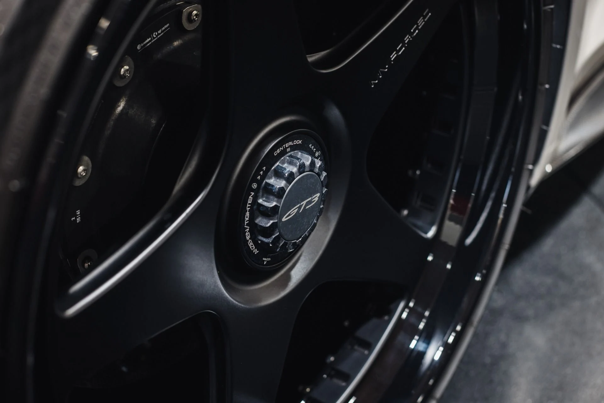 mph010_1167571278_Used_2022_Porsche_911_GT_3_Chalk_CC_Bs_Tasteful_Upgrades_1775764800_11d5ee2530