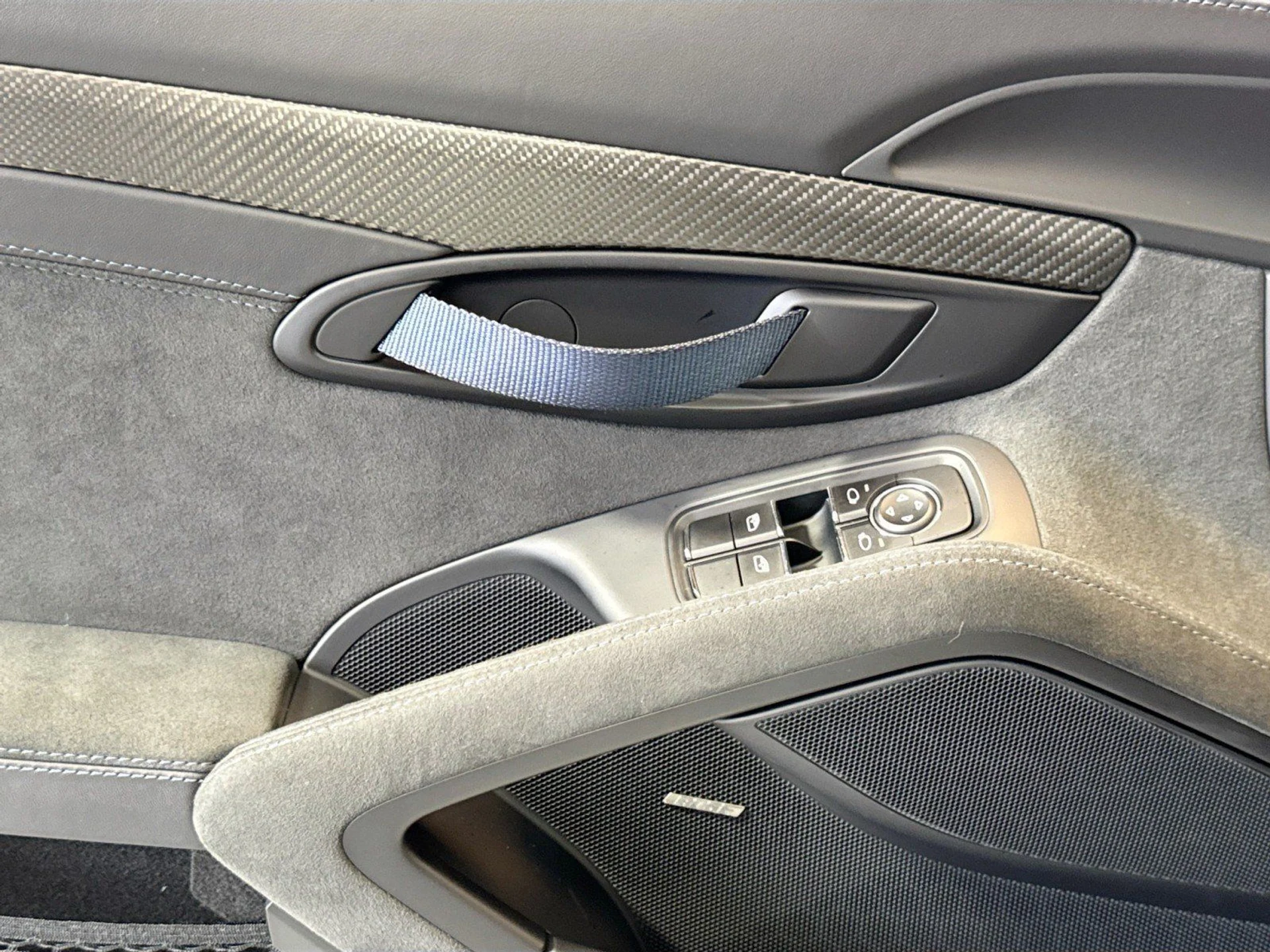 mph010_1174075566_bd26fbce3224e627530f5e6e1f2c0e9c_fb72603538