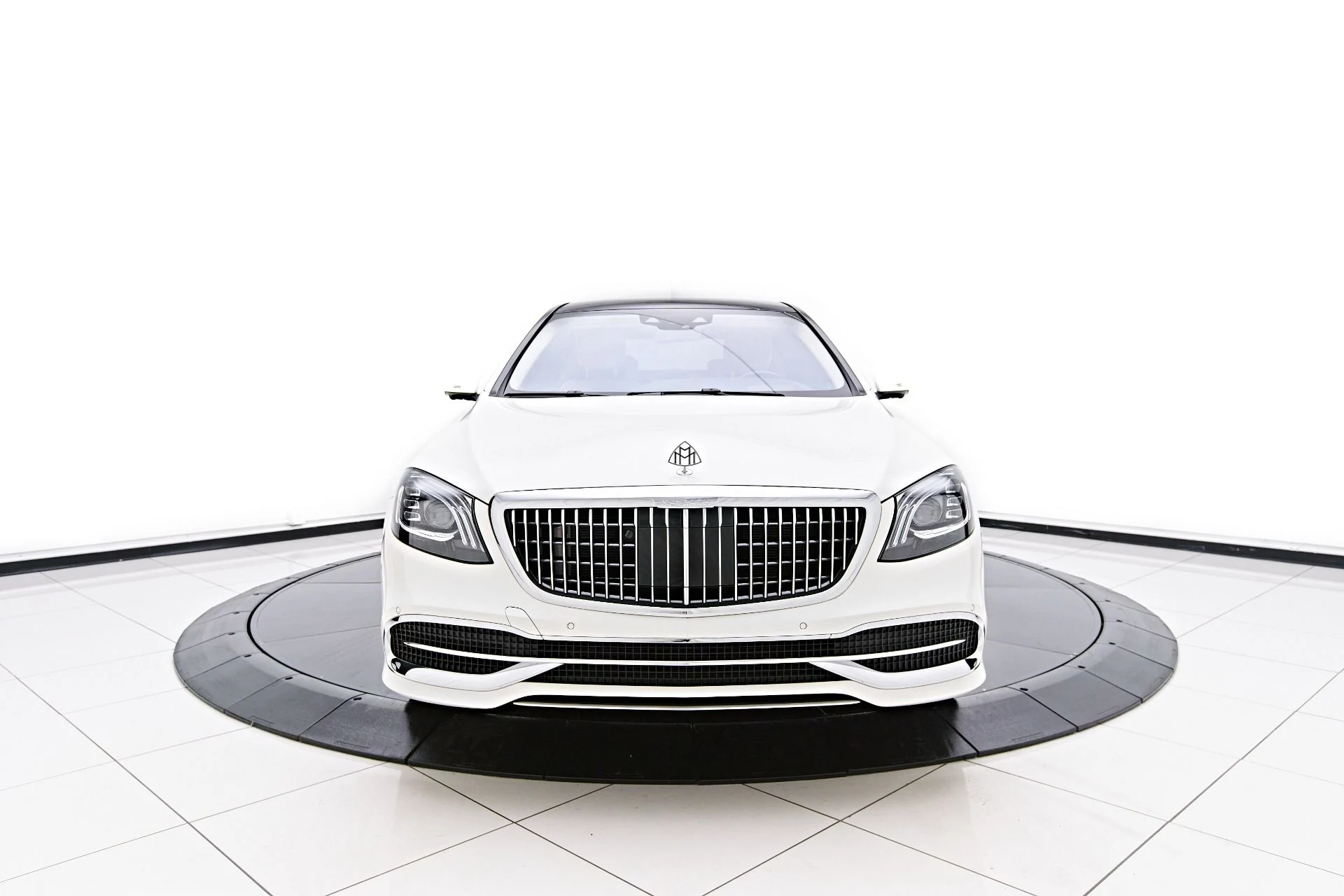 mph010_1175262993_Used_2020_Mercedes_Benz_S_Class_Maybach_S_560_1686091105_dc5b5aacec