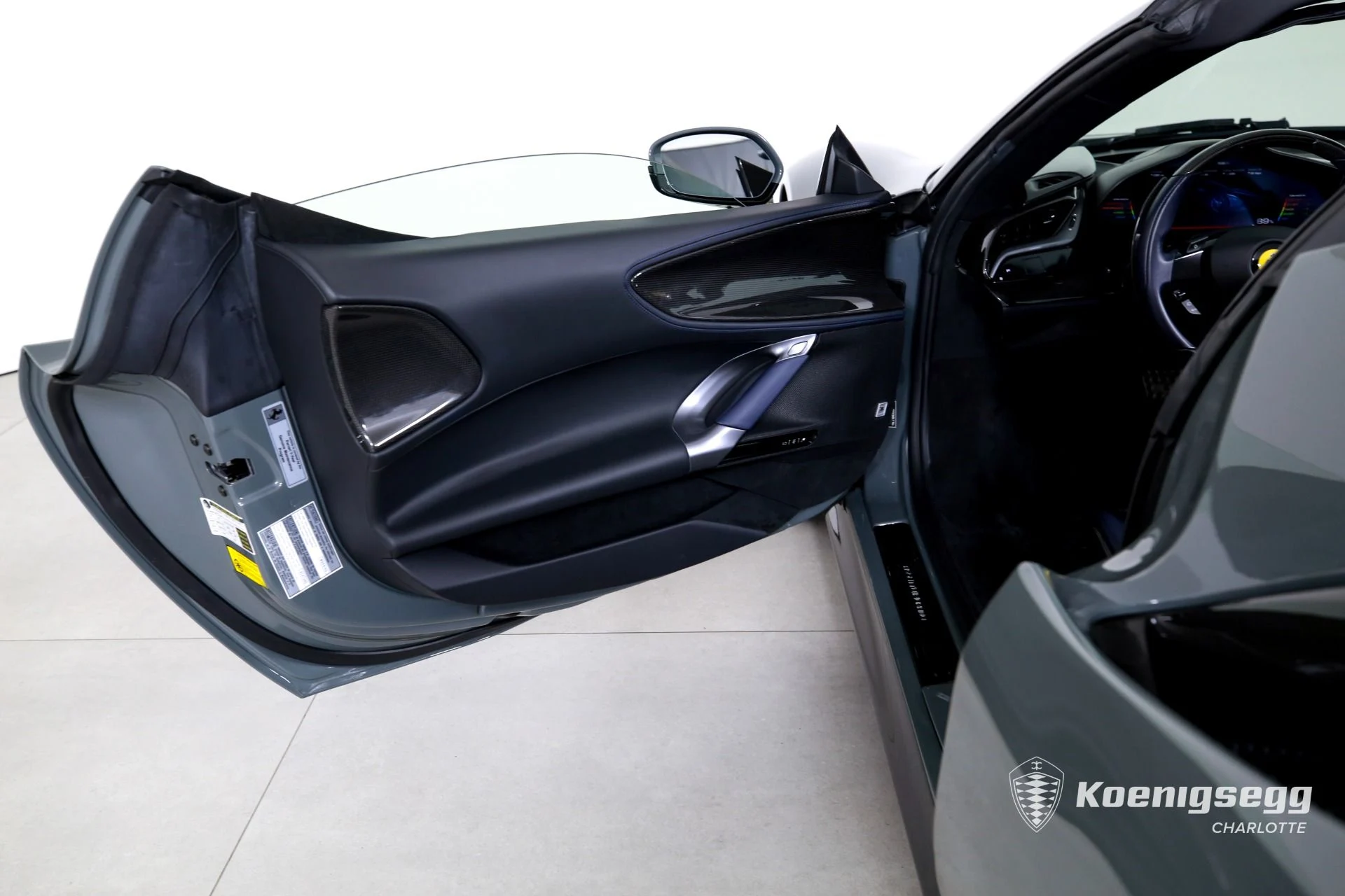 mph010_11774246_Used_2024_Ferrari_SF_90_Spider_1774640583_34e882460b