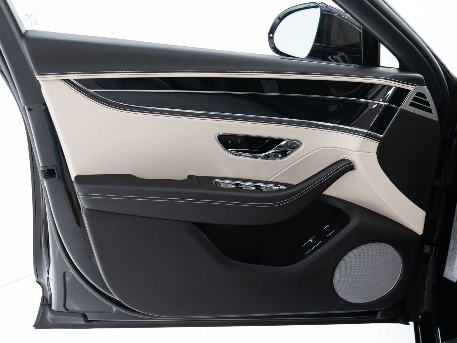 mph010_1177558197_ac4607b127897cfde48de9cc6c0ca4e4_ed0273547c