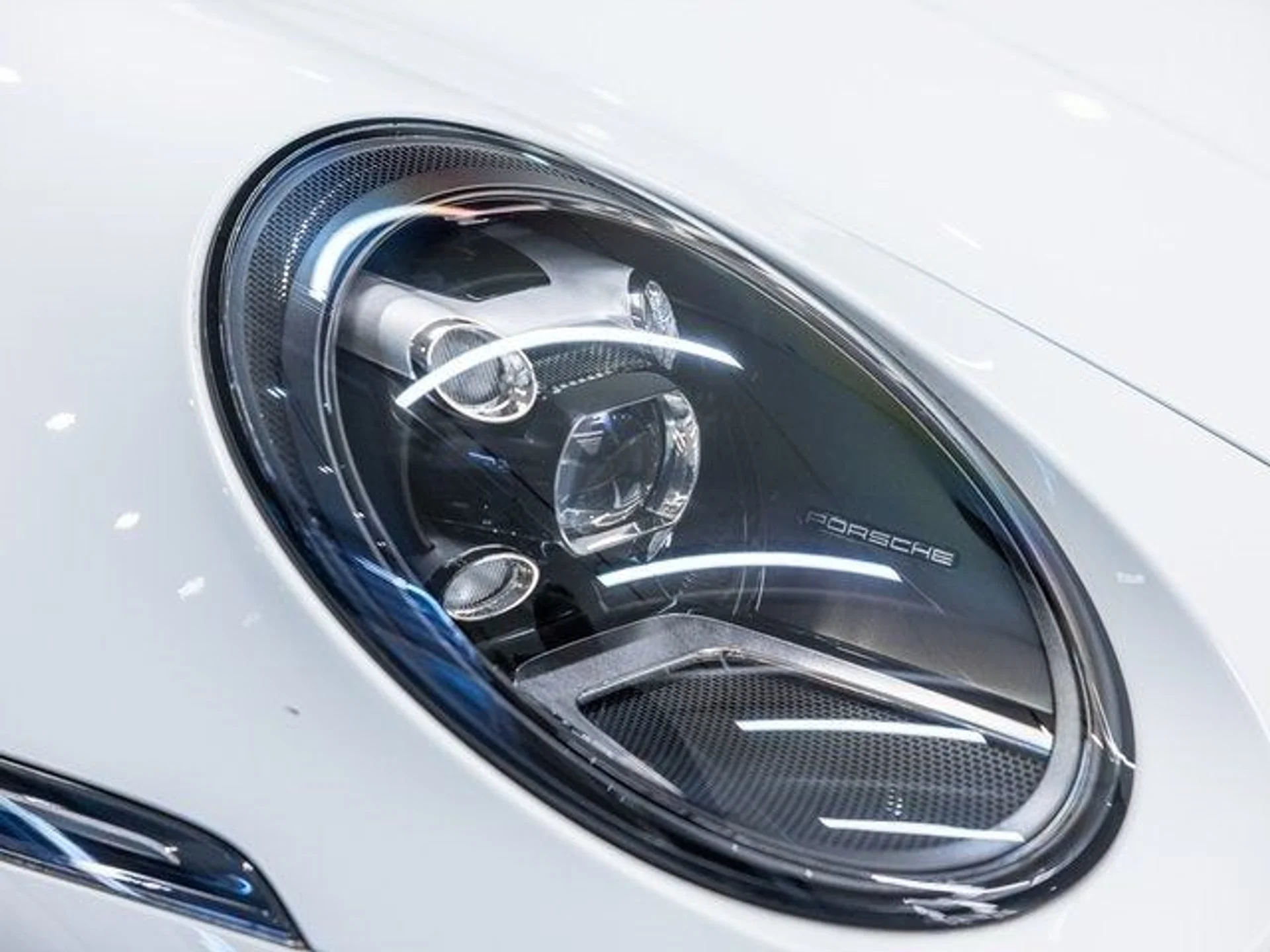 mph010_1178499215_11_9316bec149