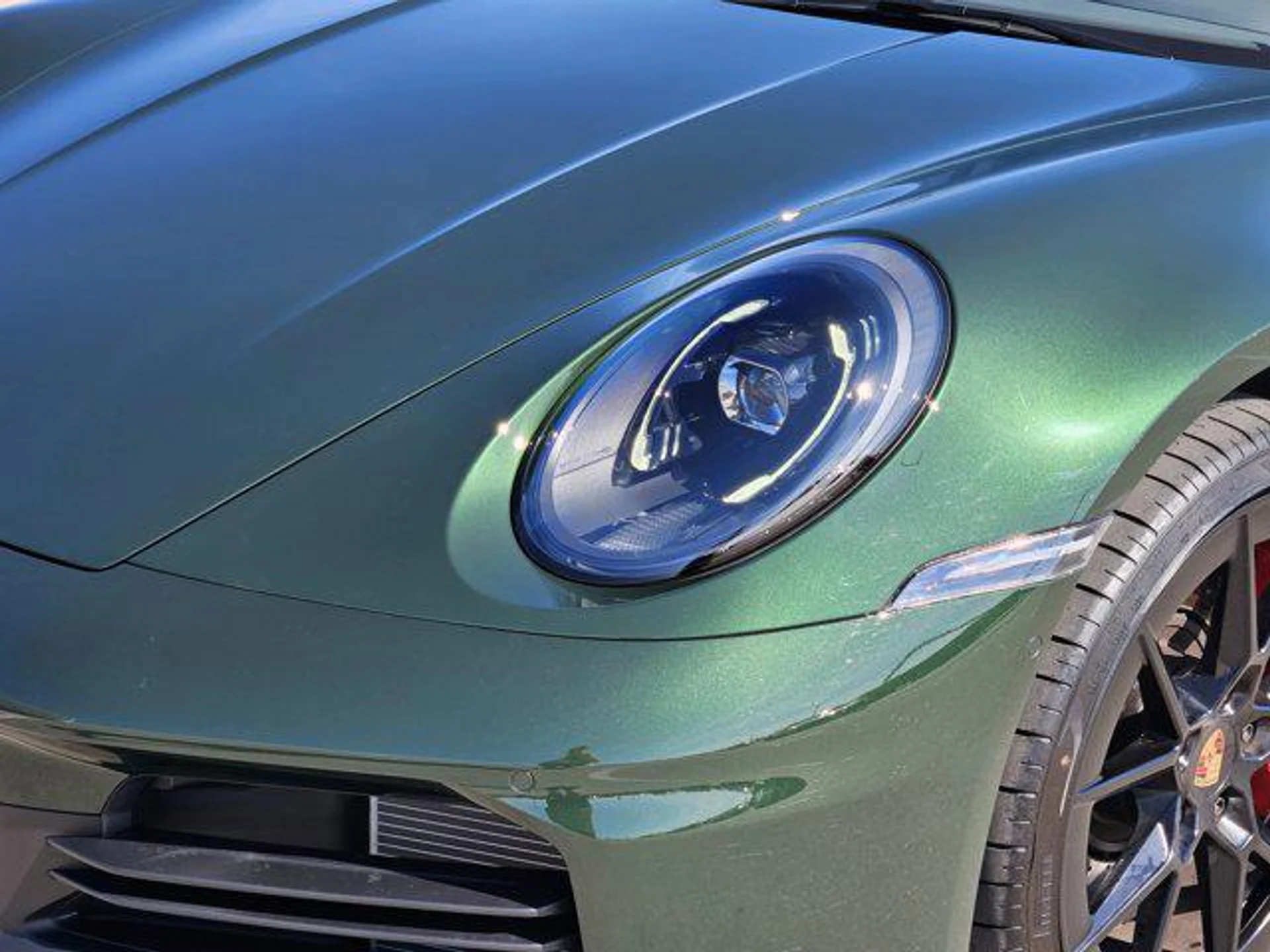 mph010_1180763076_Gn_V_Iu_HSR_1a_VNQ_Yl_Yt_YC_Fvpz_L_Wv_M_f130523989