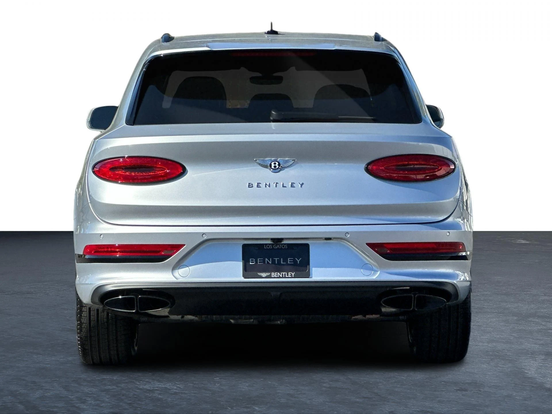 mph010_1193855132_New_2025_Bentley_Bentayga_V8_1755698834_bea963d143