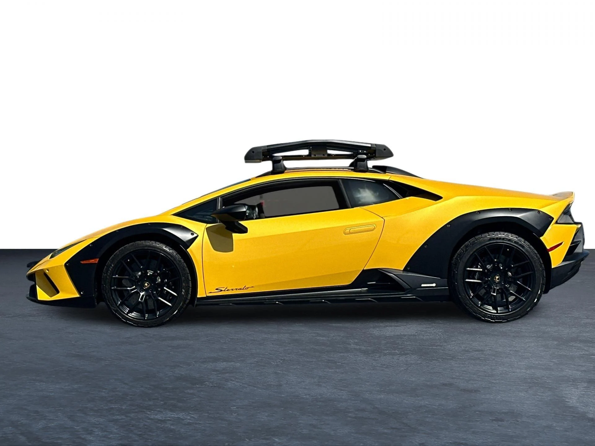 mph010_1219054764_Used_2023_Lamborghini_Huracan_Sterrato_Base_1747423535_6fe9d8f191