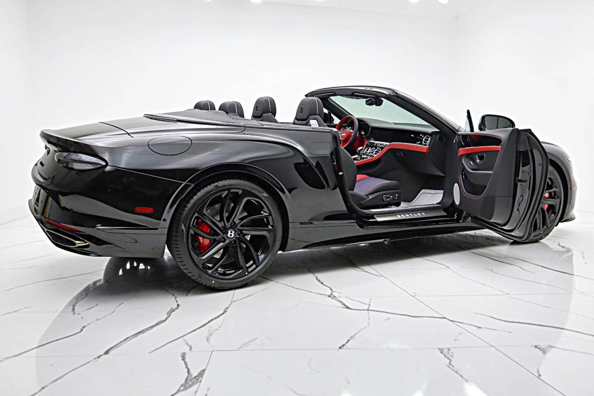 mph010_122551419_New_2026_Bentley_Continental_ceb64c7aef