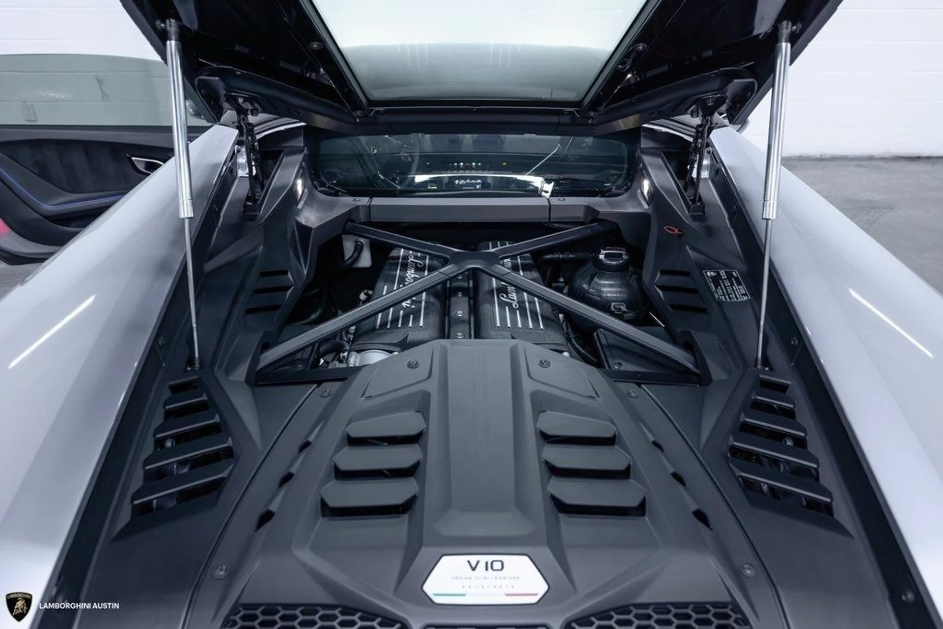 mph010_1225606060_24fb56a61abe67b592f33f14ff63fa14x_cb79d21066