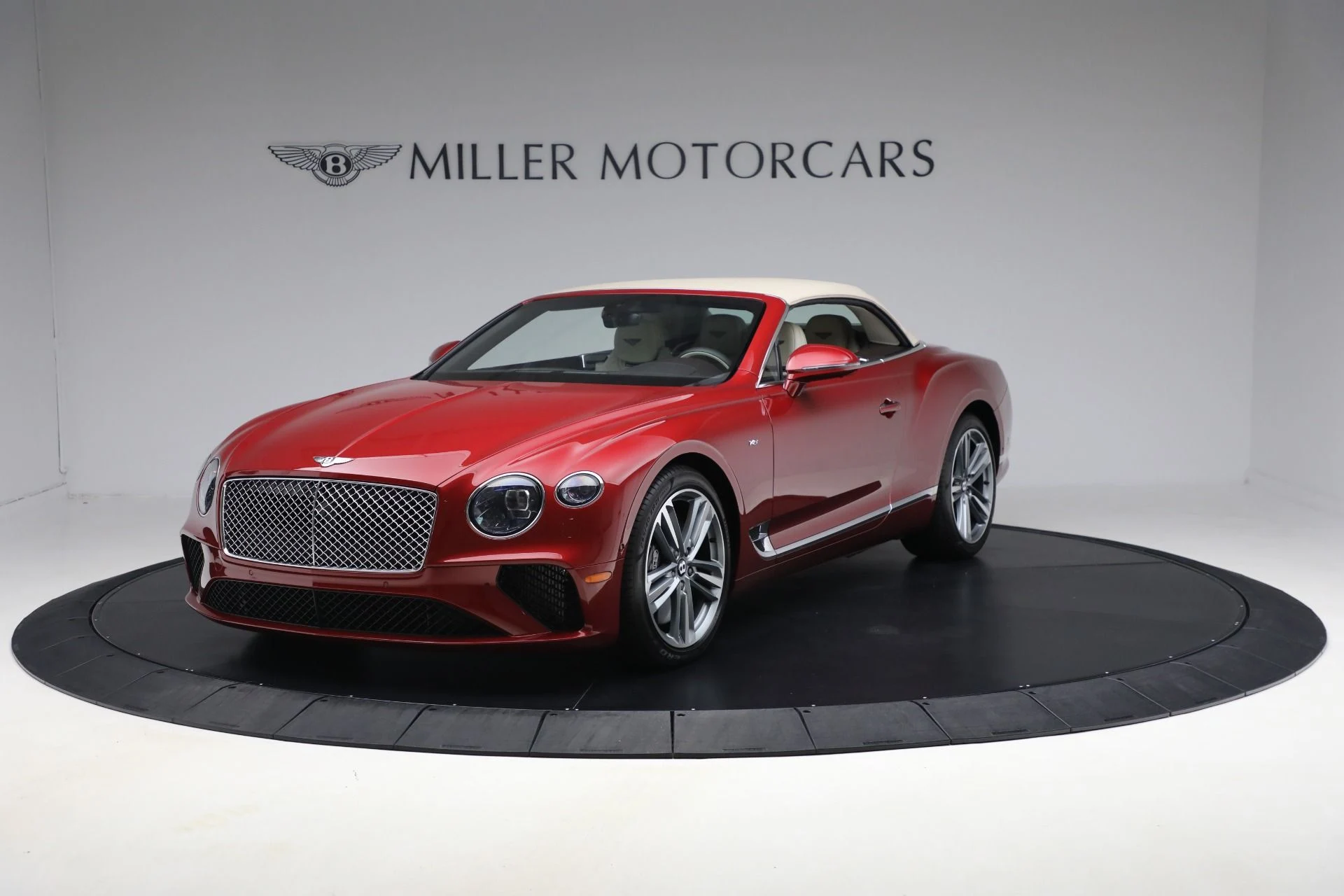 mph010_1231349206_Used_2022_Bentley_Continental_GTC_V8_e0d855edef