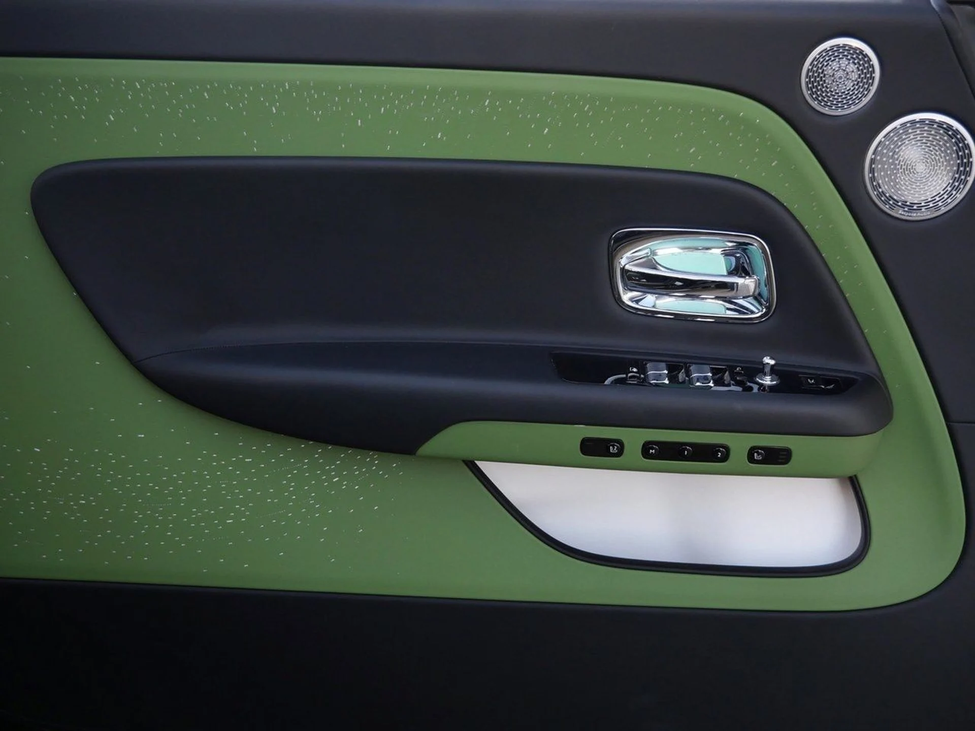 mph010_1236427436_b17c45c296ecb5ed2e3c3722093df0a4x_bb28488952