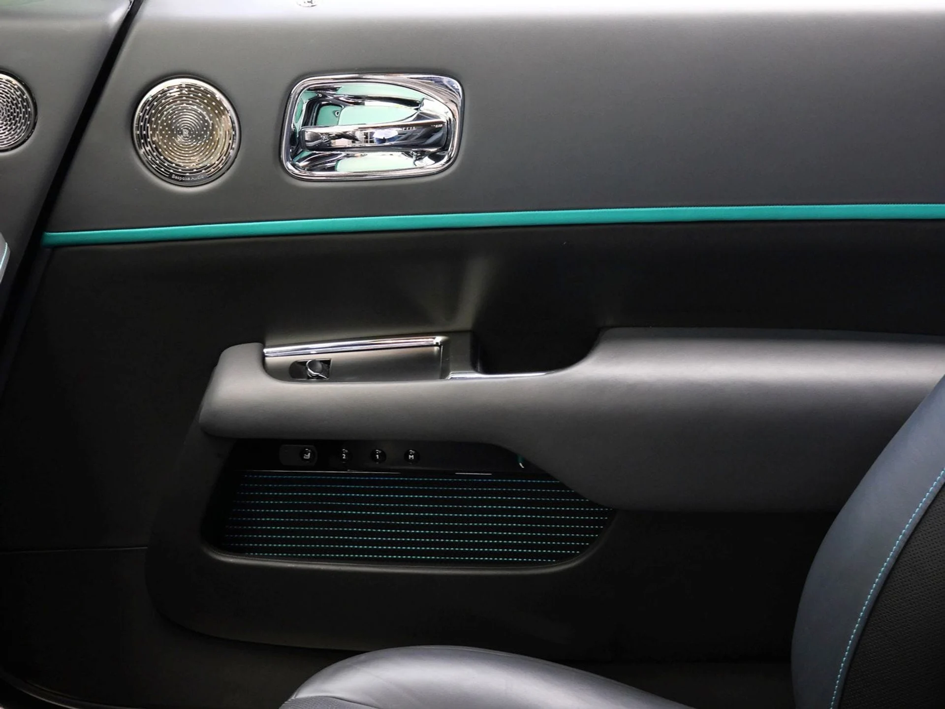 mph010_1248208167_149063e1dcc3bcddd488e05711d4359ax_726ea83da6