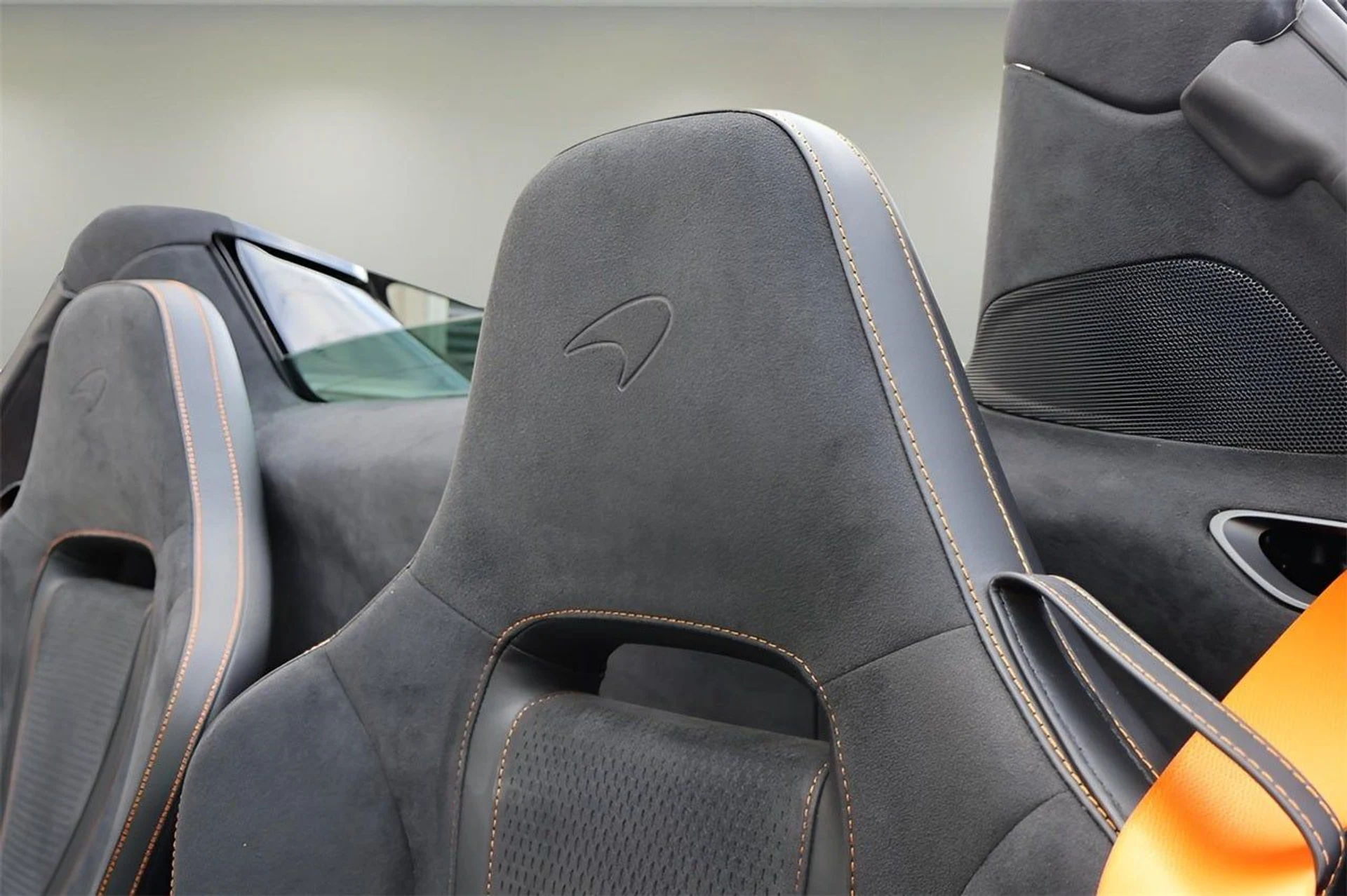 mph010_1252095553_11_aa45d73384