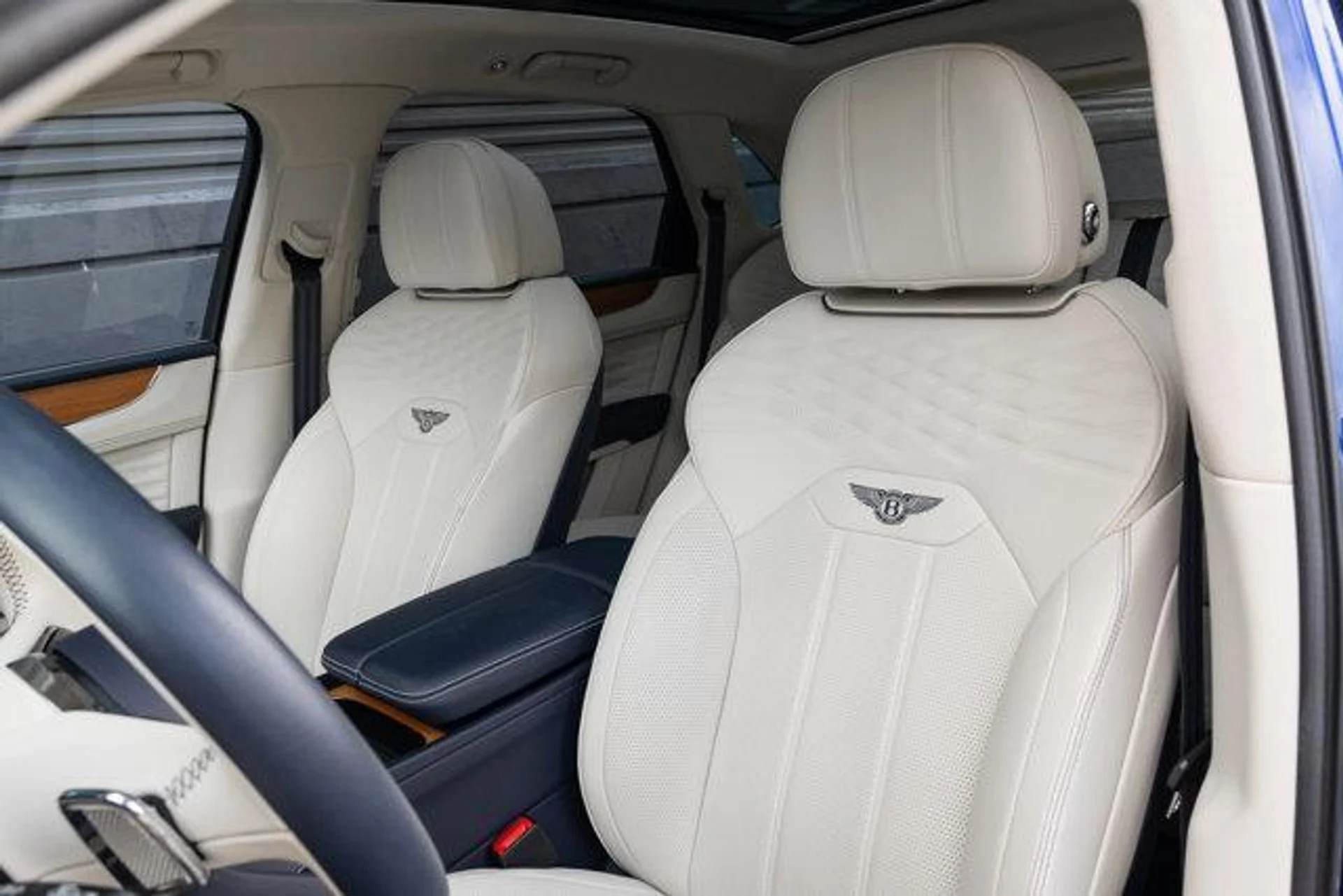 mph010_1252960509_h_W_Jo_X3_S7dz3_s3_F_y_L_Ro2_So_P9_SA_9ce5ae5d54