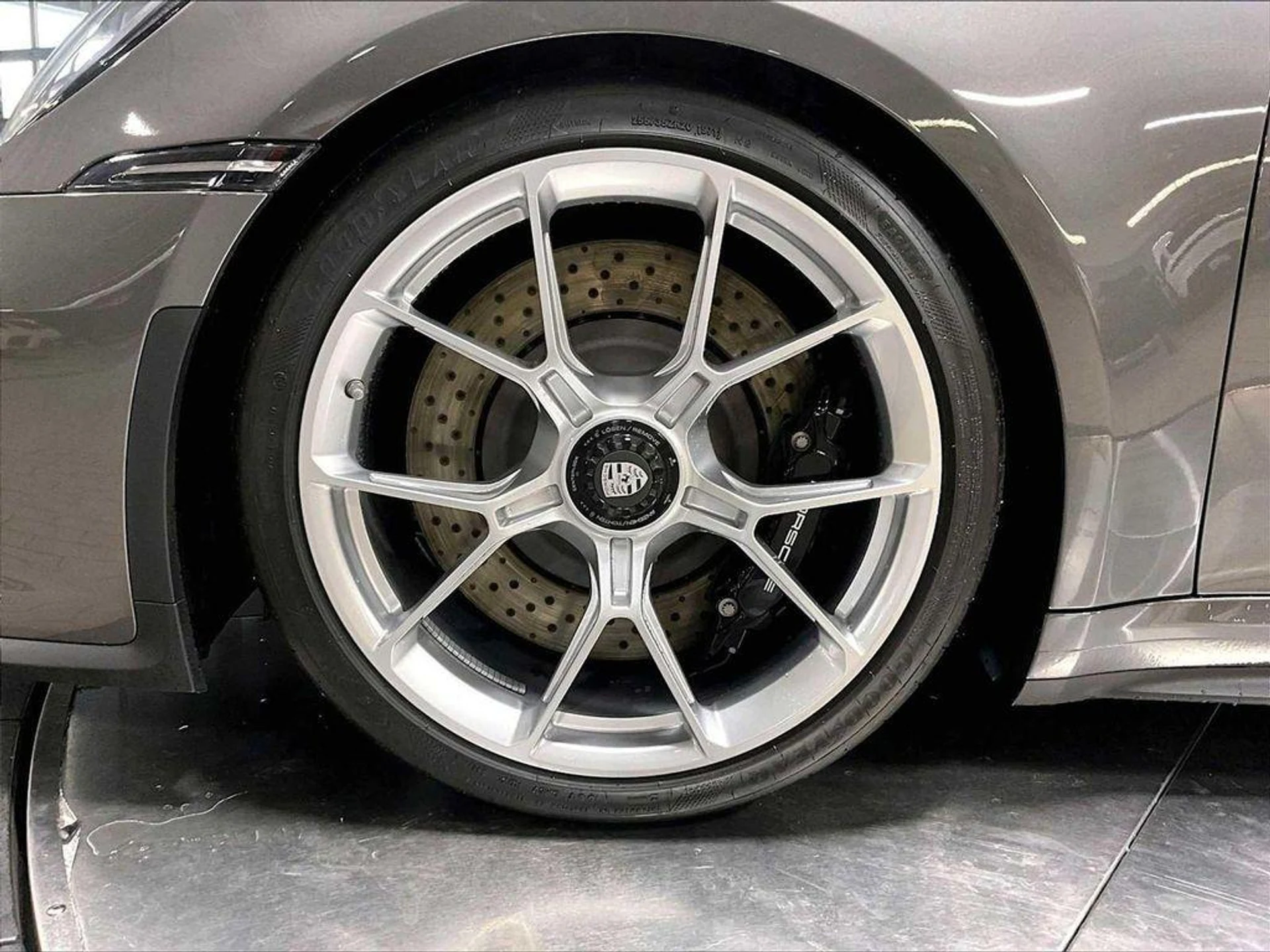 mph010_1259935770_D1c_T4_IGBE_Gs3j_BOK_Wi_OM_RI_1gjw_70069d54b0