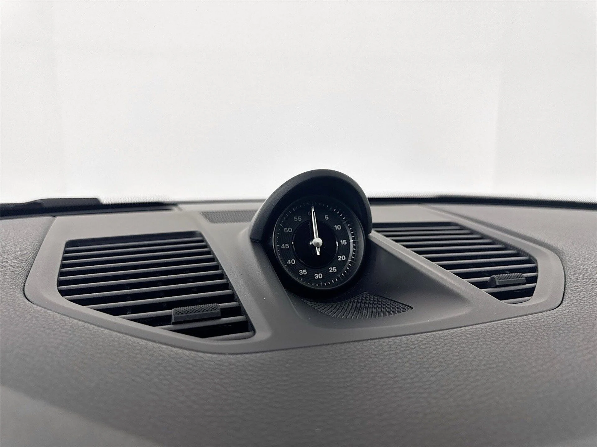 mph010_1263112147_8a626f645c7edf45c495f0dc4c358c69x_f57f523123