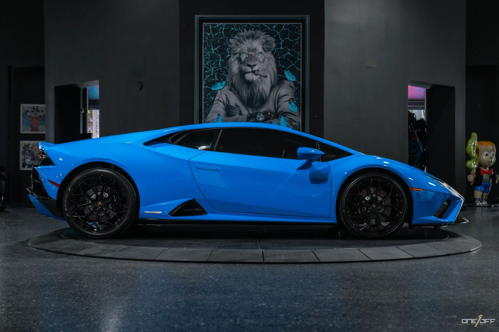 mph010_1267292164_Used_2021_Lamborghini_Huracan_EVO_Ad_Personam_Blu_Le_Mans_1768950481_80f9aa12ef