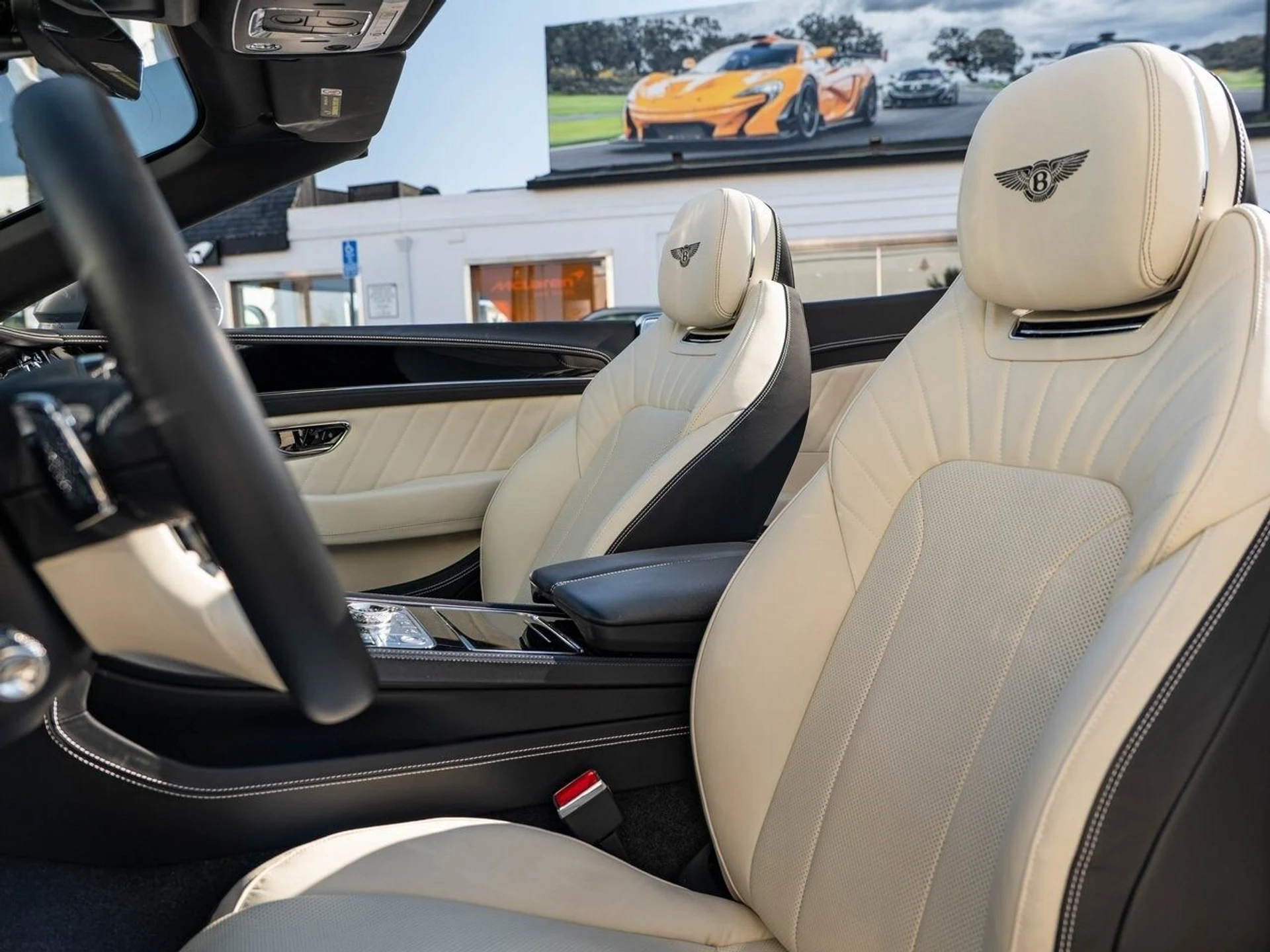 mph010_126770158_dcf010b37b8ad5ecfa4d6cfe44b4cdd2x_91dd7a0721