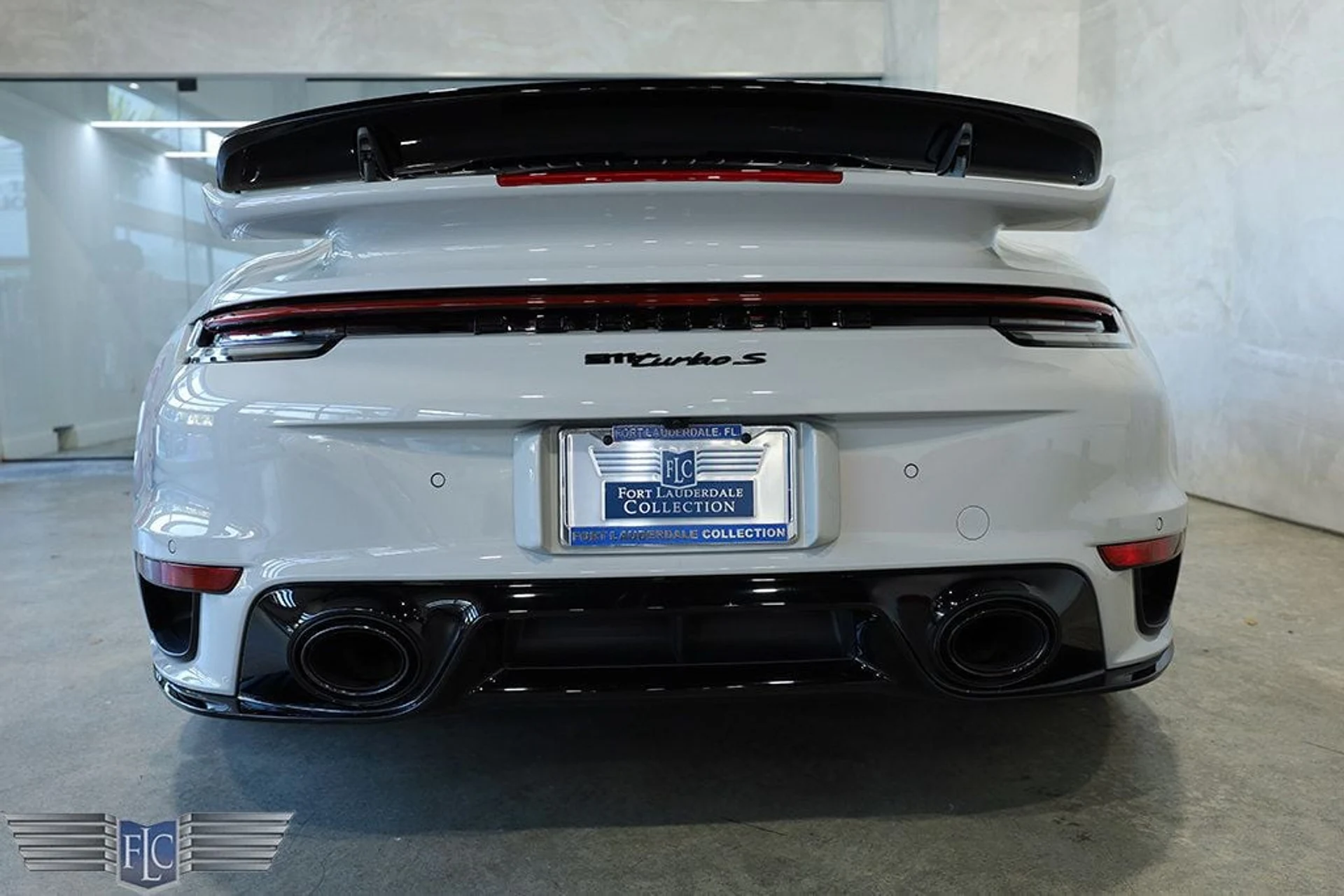 mph010_1276035434_used_2024_porsche_911_turboscoupe_9689_22892492_11_1024_ad233e7a2e