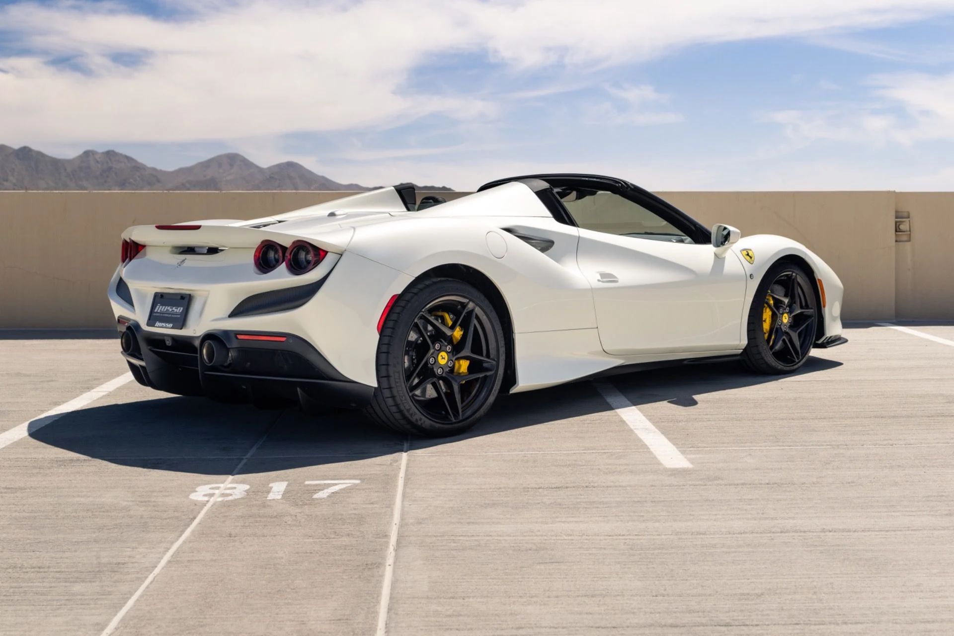 mph010_1278339068_Used_2023_Ferrari_F8_Spider_1776809234_a8602582b1