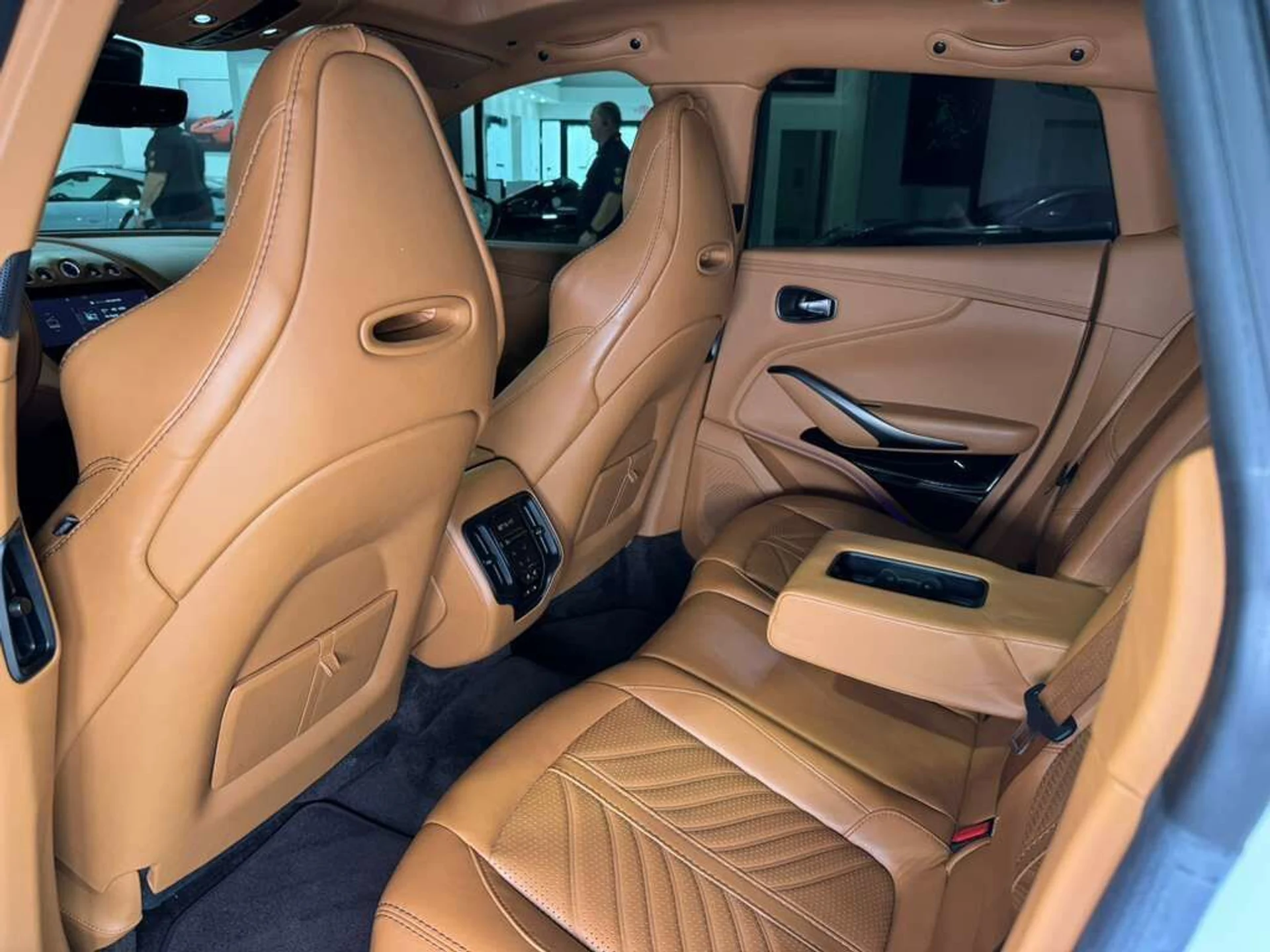 mph010_1298374766_f3e26b6af29664030353378f42c60566_ec613971b4